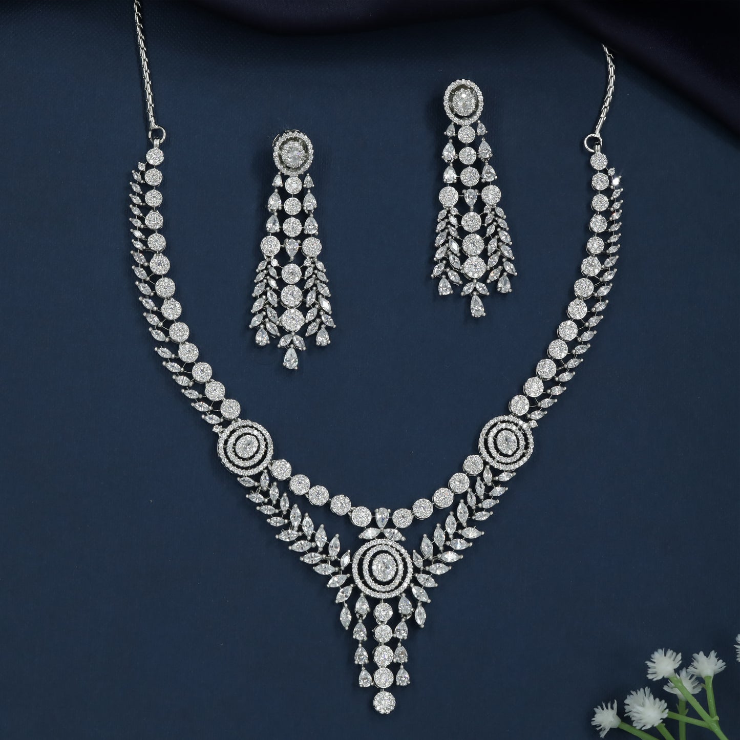 Circular Fringe Necklace with Cascading Leaf Borders