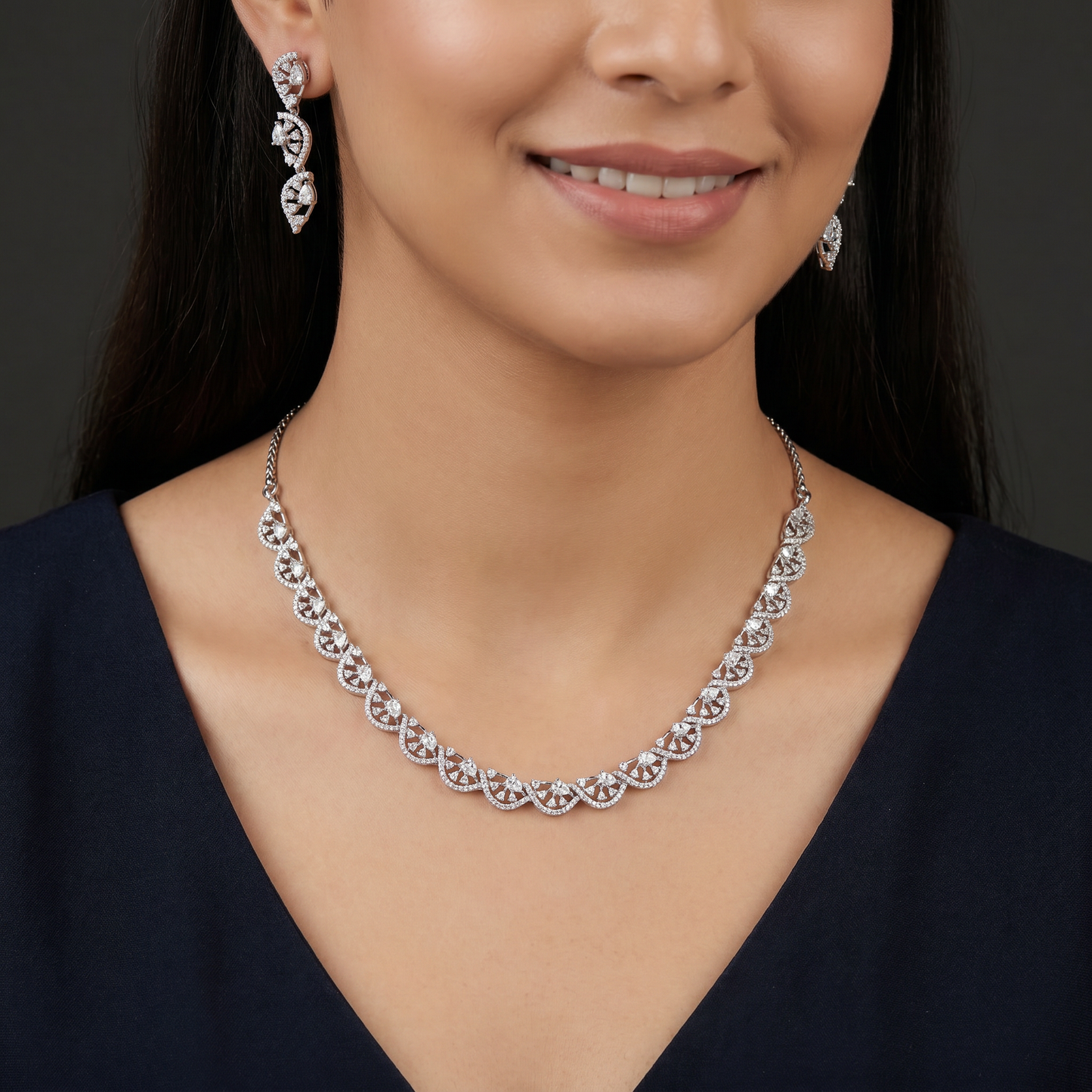 Vine Twist Curve Rhodium Necklace with Circular Link Styling