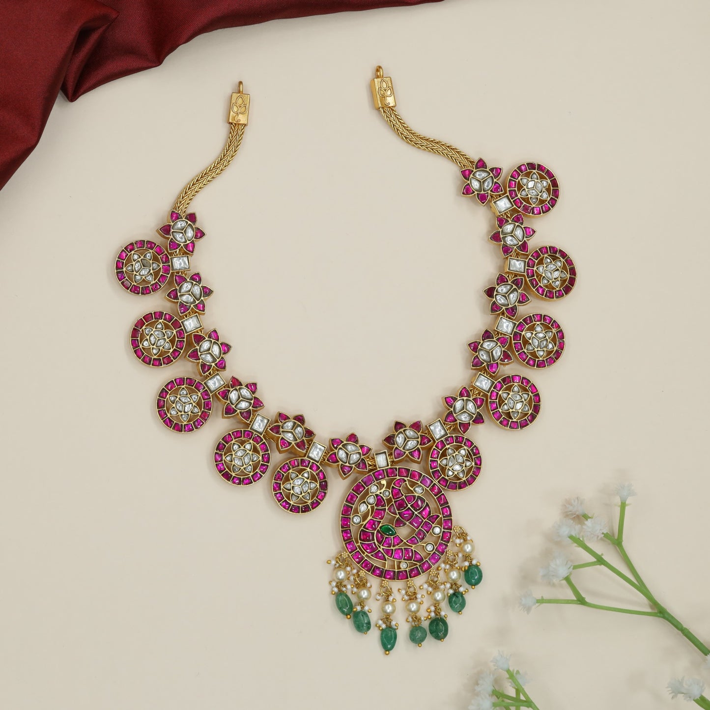 Swan Disc Jadau Necklace with Fringe Pendant Detailing