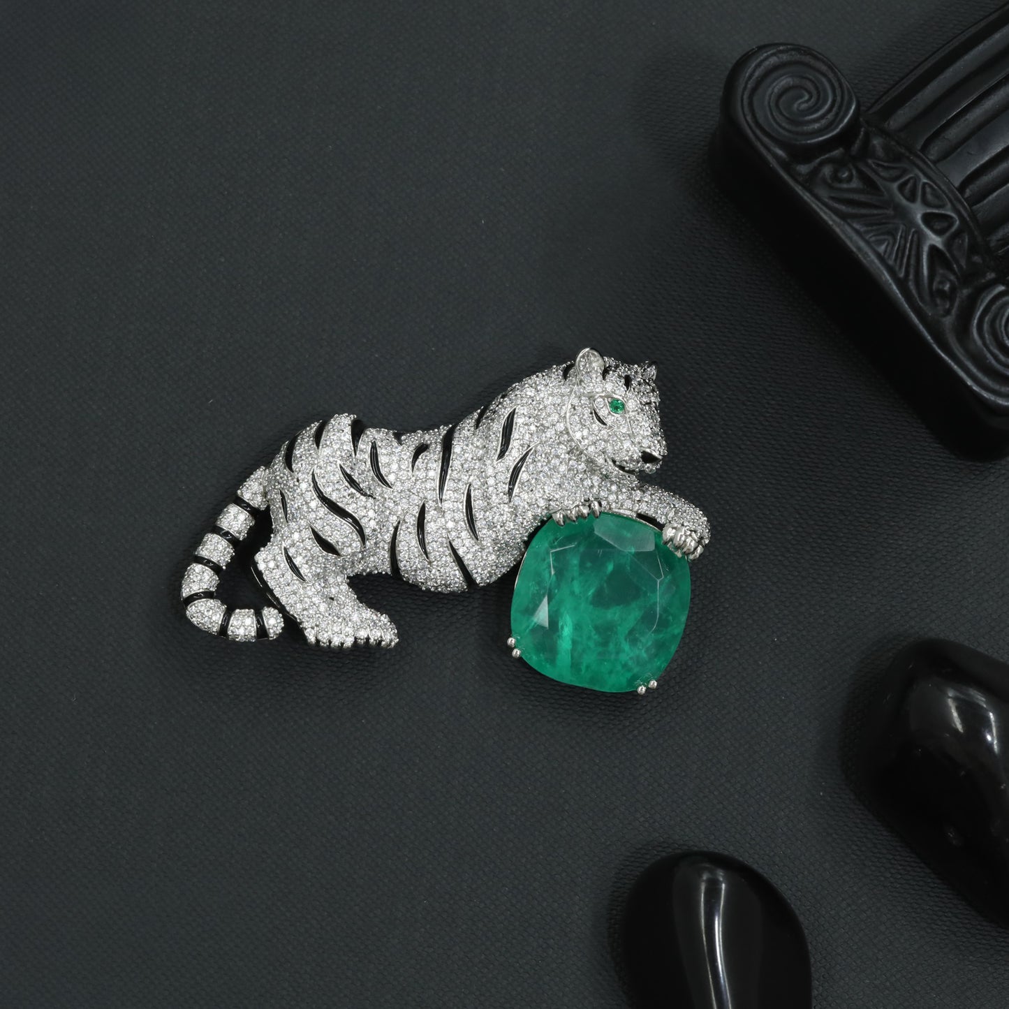 Dramatic Rhodium Brooch Showcasing a Detailed Tiger and Flowing Tail