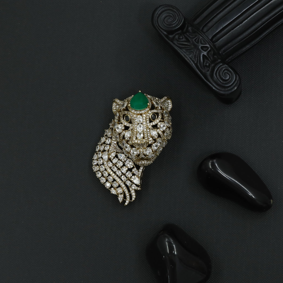 Tiger Crest Brooch with Crystal Wildcat Detailing and Curved Stripes