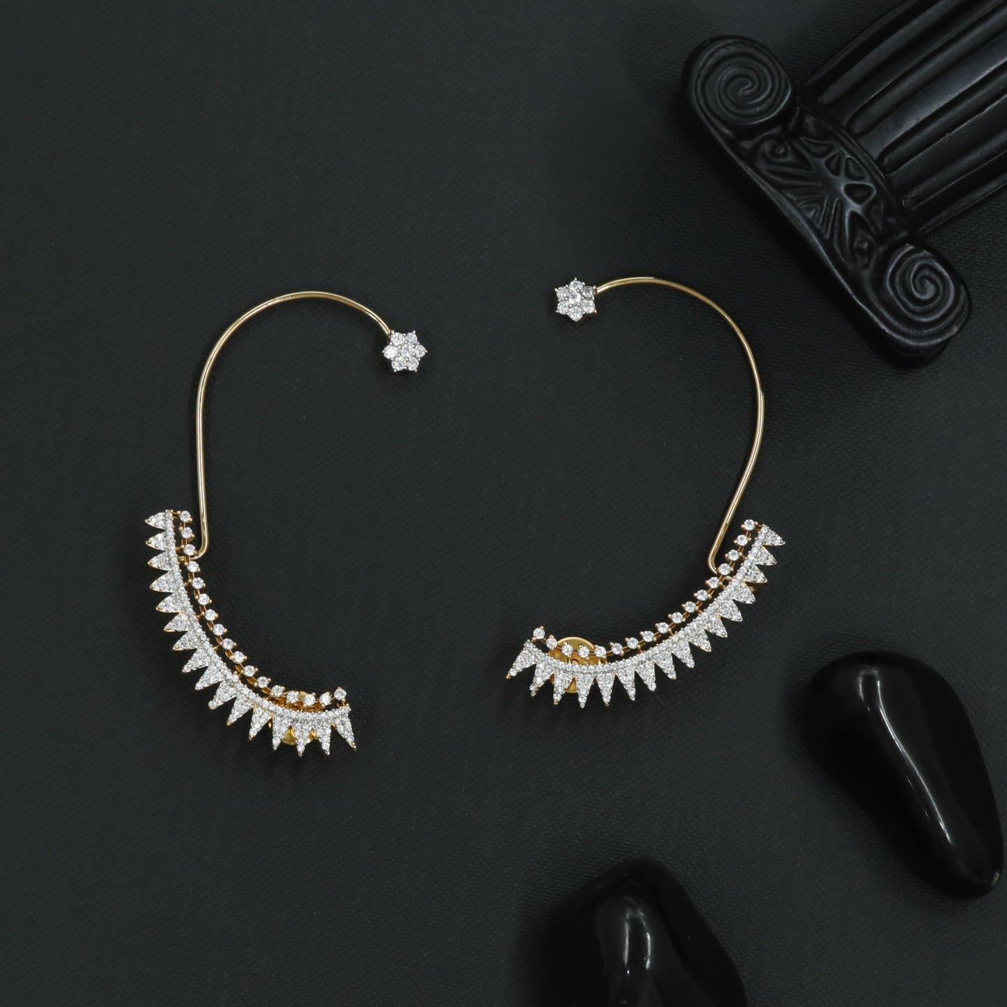 Dawn Sweep Earcuff with Graduated Spike Formation