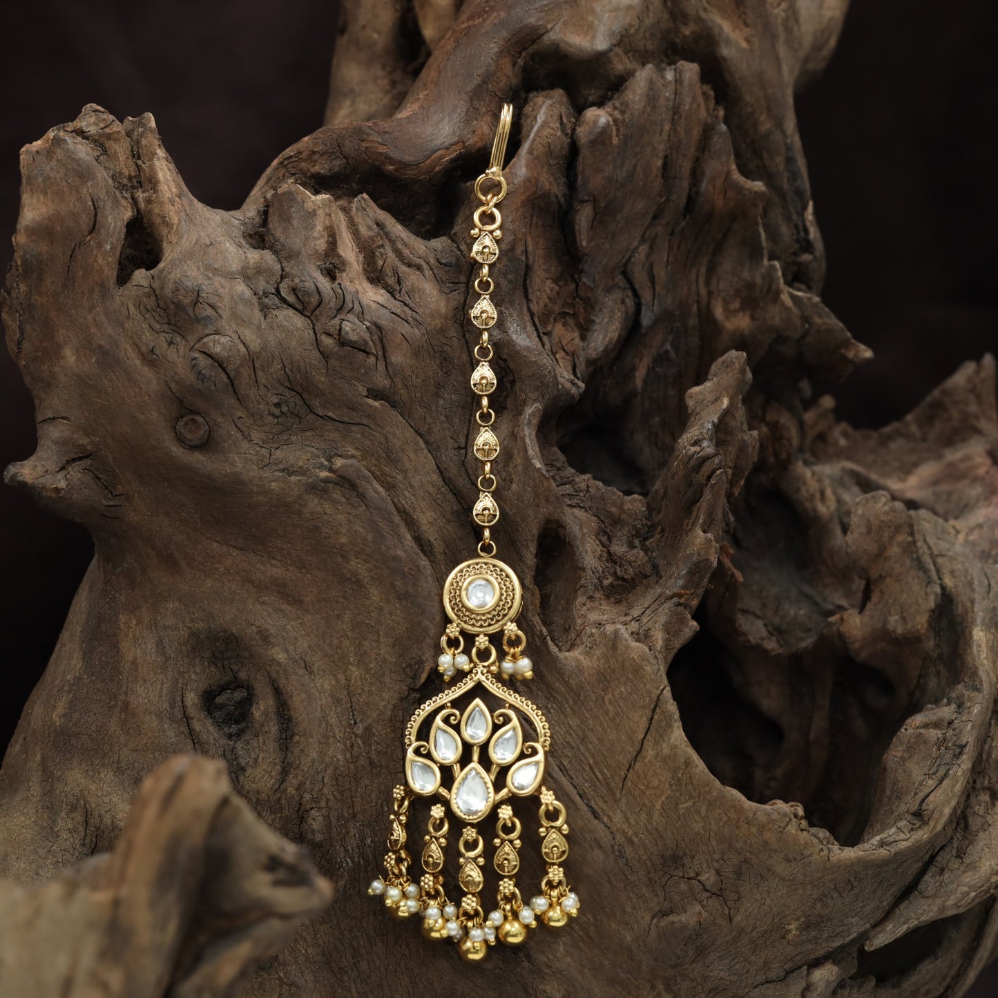 Antique Pear Border Tikka With Hanging Fringe Styling