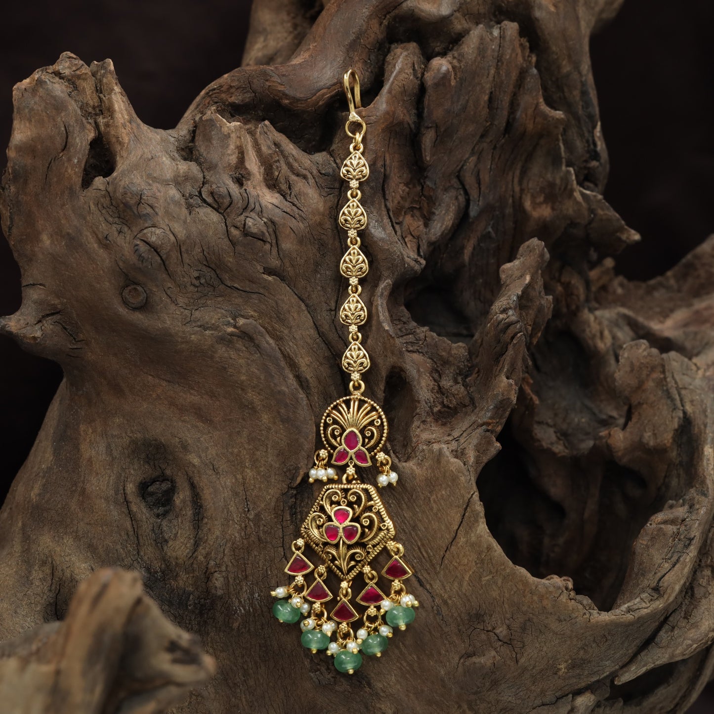 Designer Long Chain Kundan Tikka With Ornamental Pendant Detail