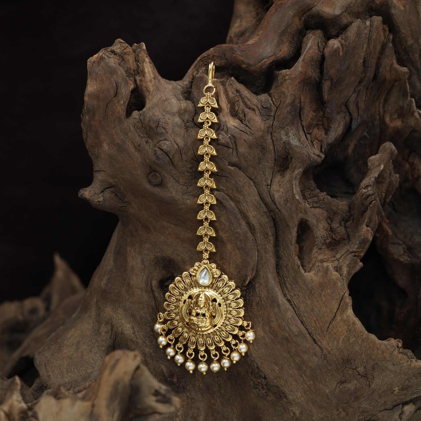 Antique Lakshmi Pendant Tikka With Sunburst Border Detailing
