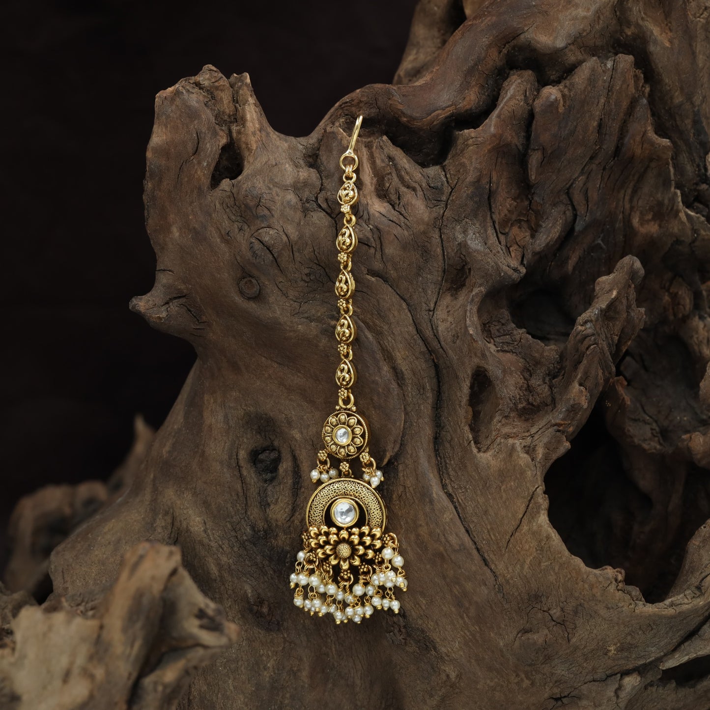 Decorative Chain Antique Tikka With Ornate Pendant Styling