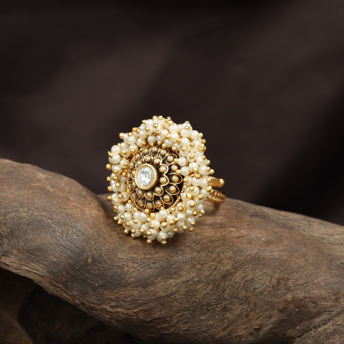 Heritage Beaded Rosette Antique Finger Ring With Oval Centre Detail