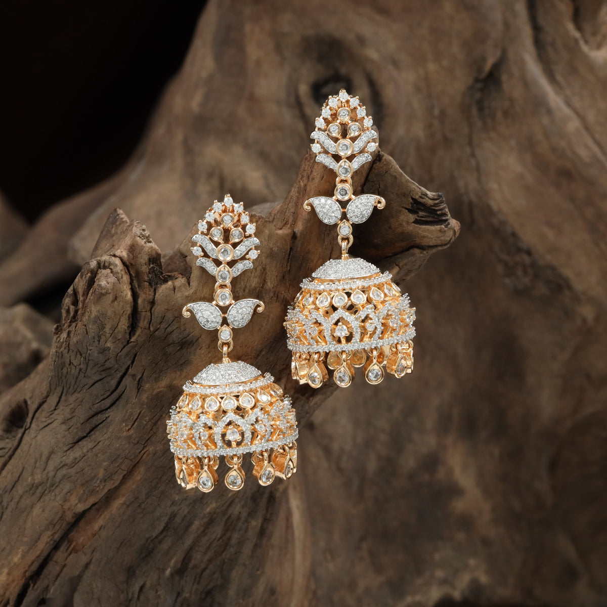 Amber leaf Gj Jumka with clustered hanging drops