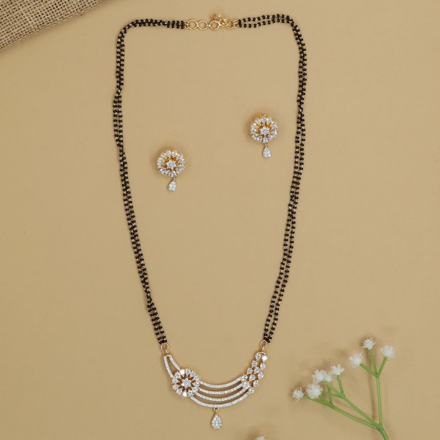 Triple Line Gj Mangalsutra with Floral Side Border Arrangement