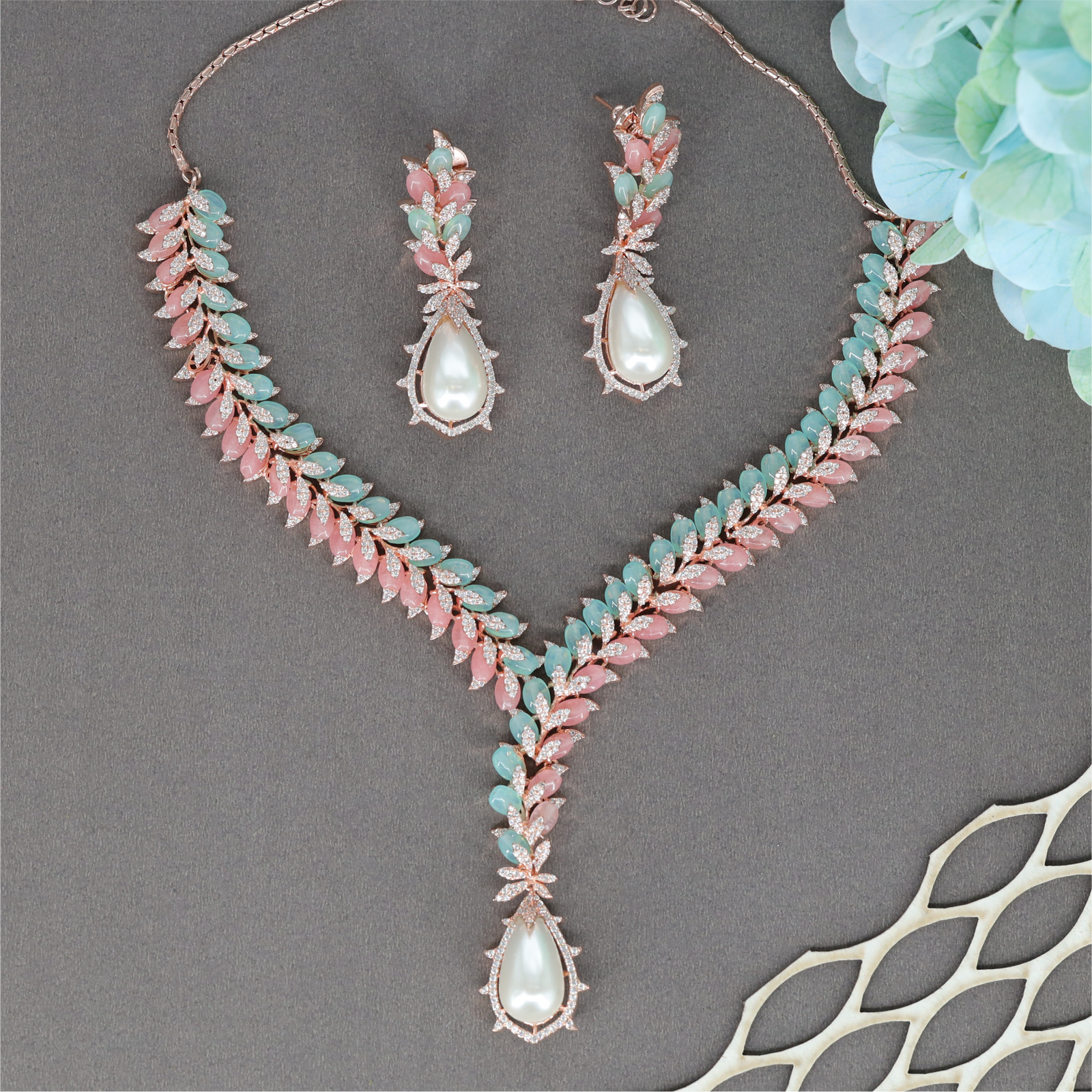 Graceful Botanical Pattern Crystal Necklace with Cascading Leaf Segments