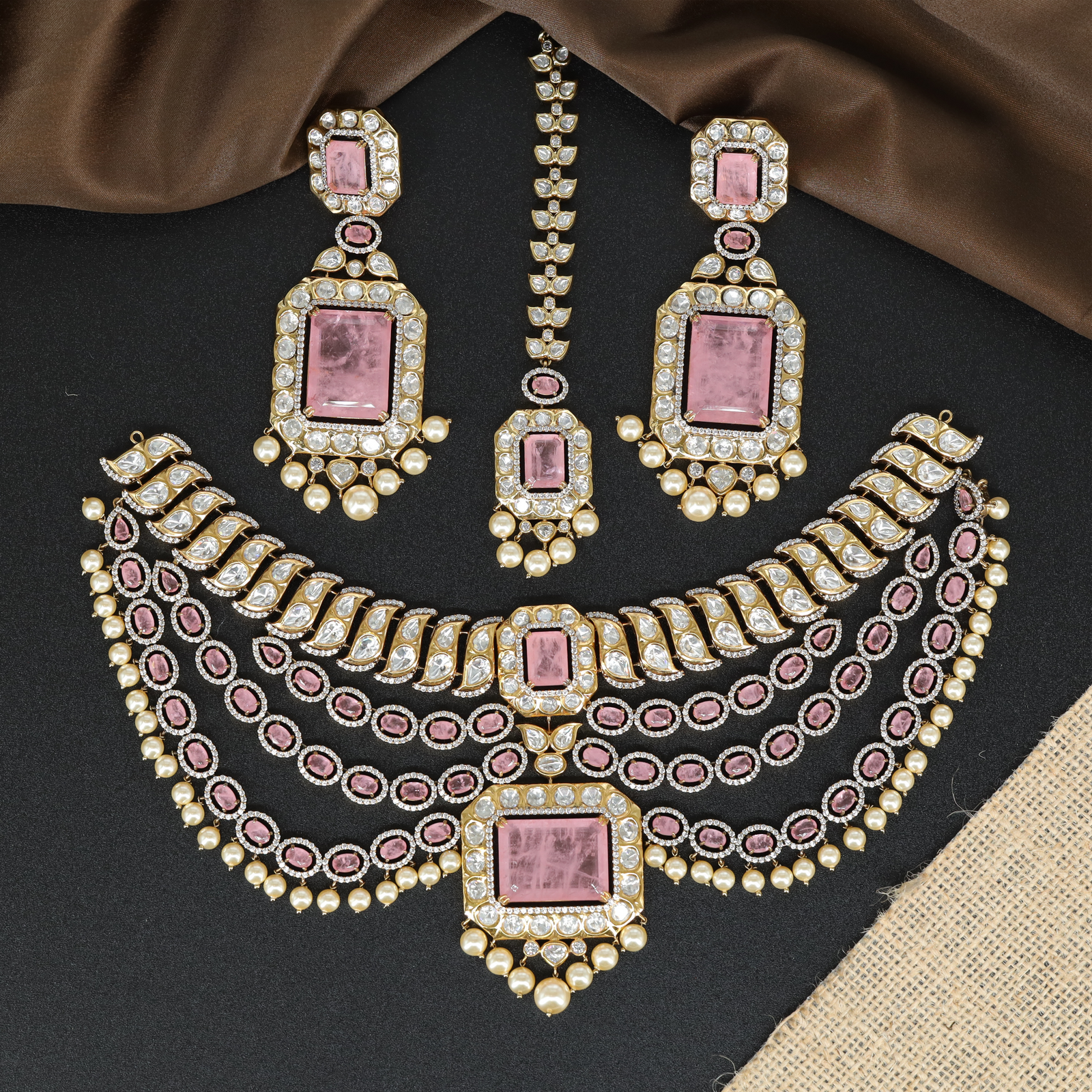 Royal Style Necklace with Cascading Rows and Bold Centrepiece