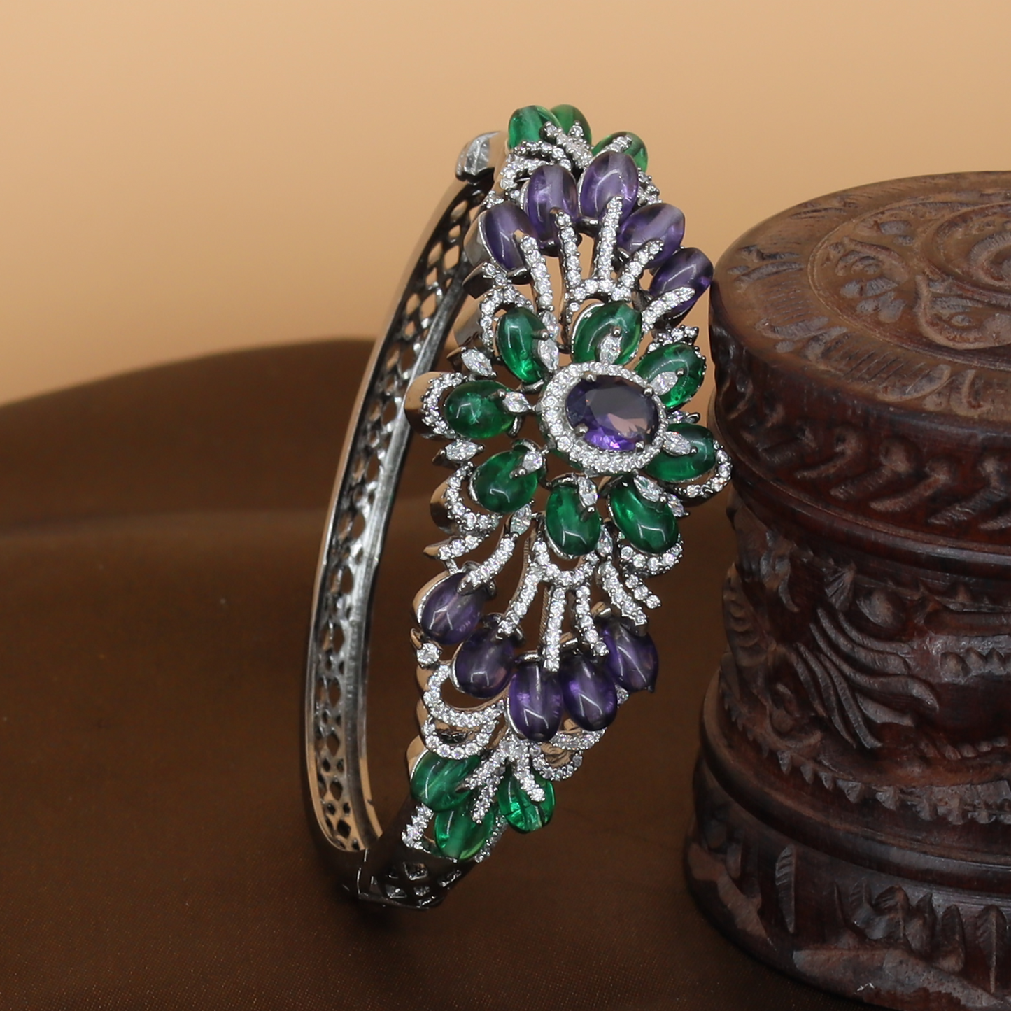Whispering Petal Cluster Kada with Elegant Floral Spread