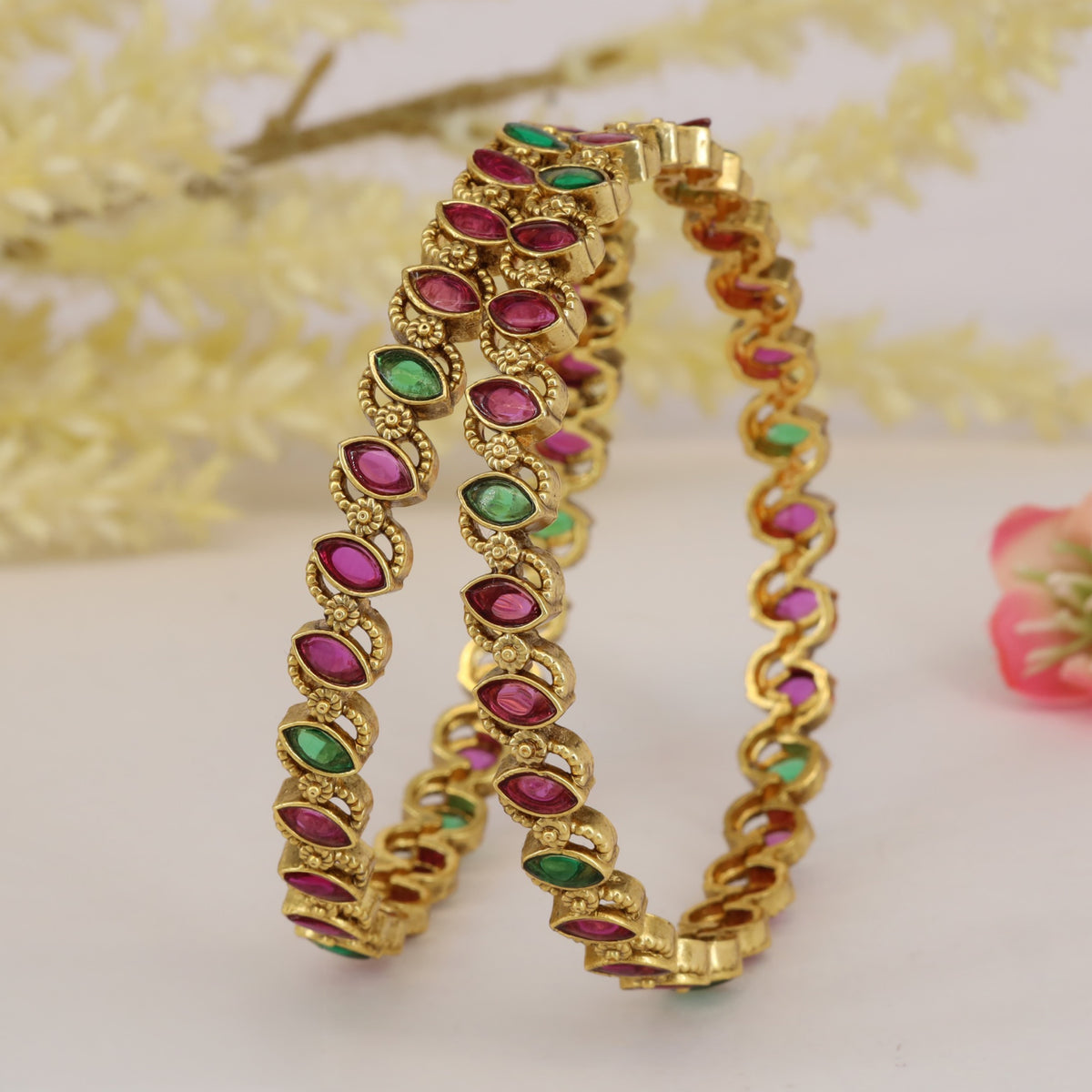 Classic heritage bangles with elegant linked detailing