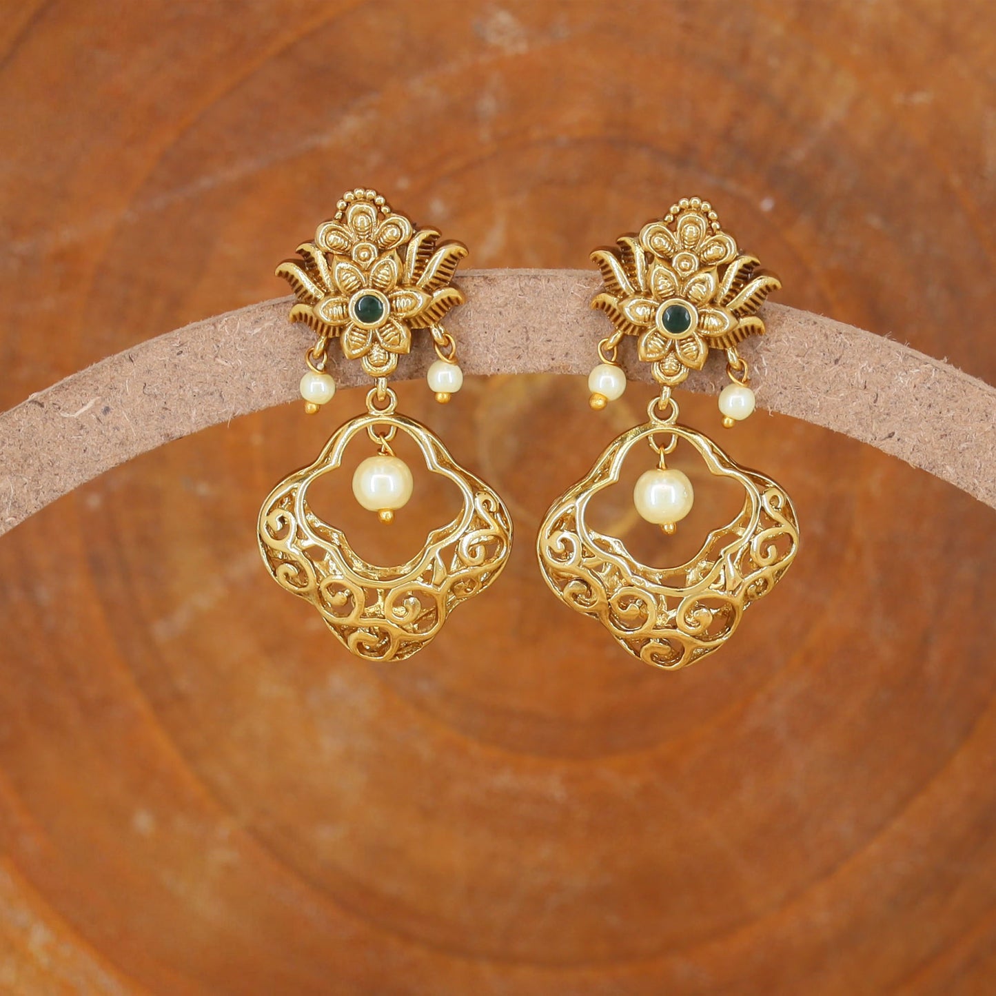 Openwork Frame Hanging with Floral Stud and Central Bead Drop