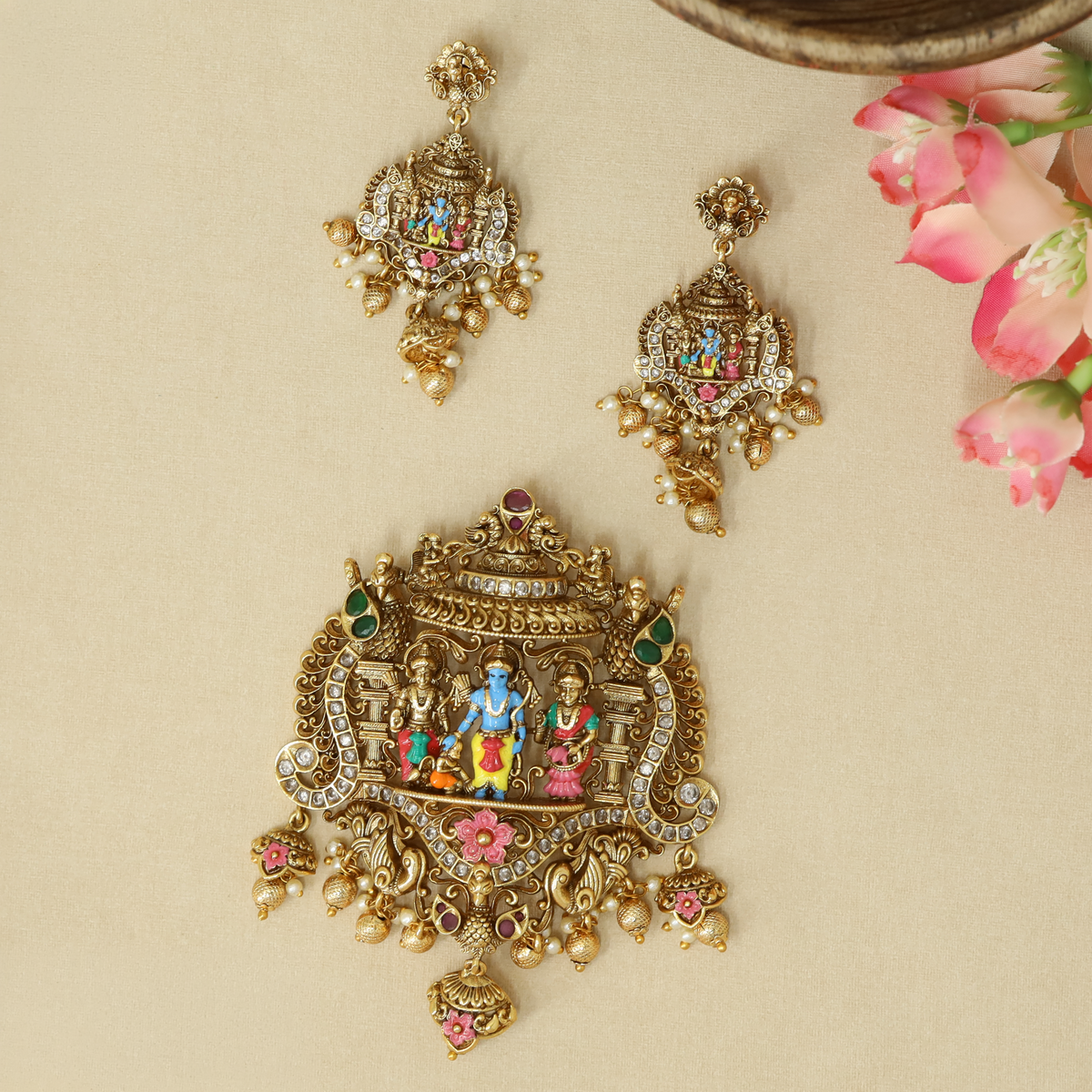 Antique Ram Darbar Pendant Set with Ornate Temple Detailing