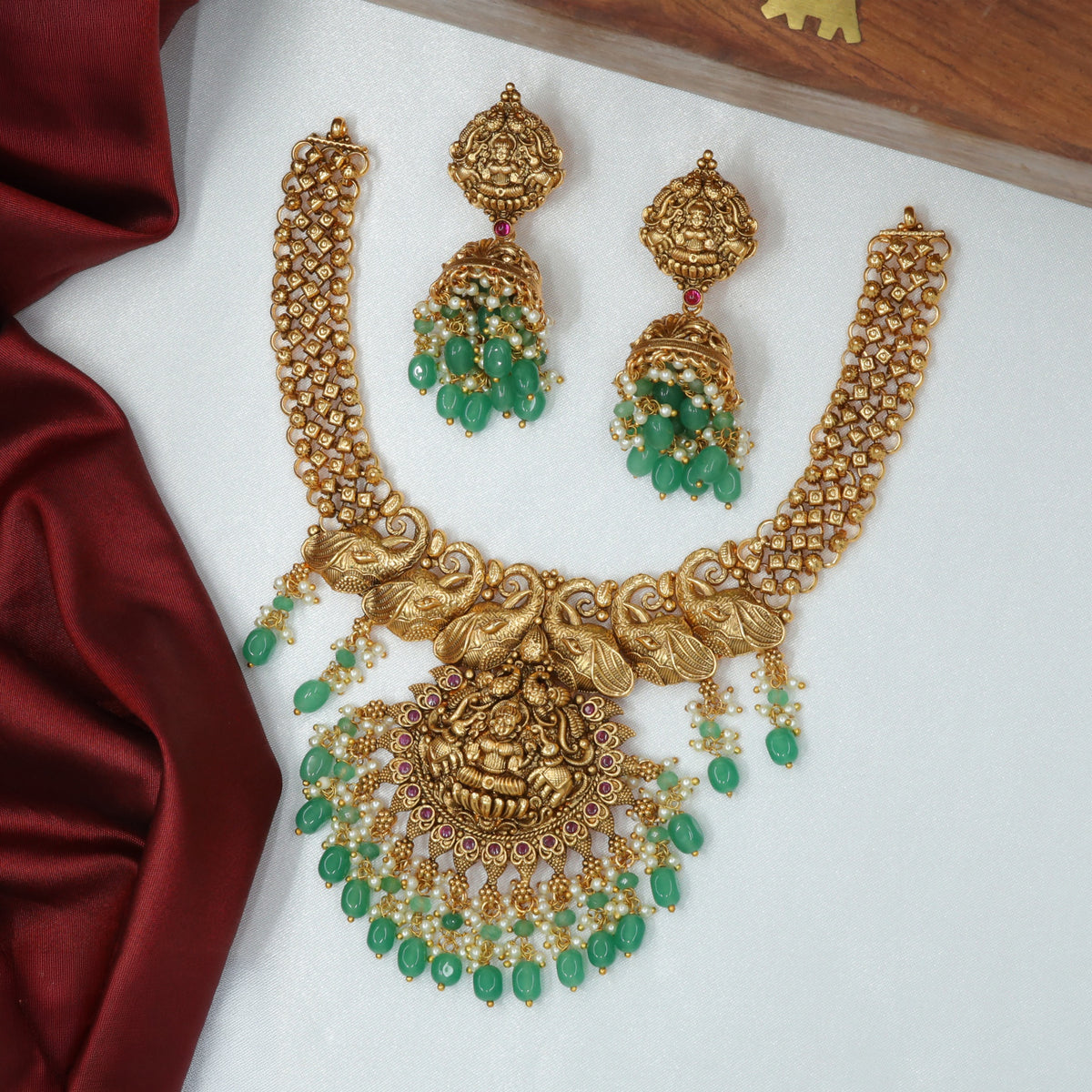 Traditional Antique Necklace Featuring Sculpted Peacock Accents