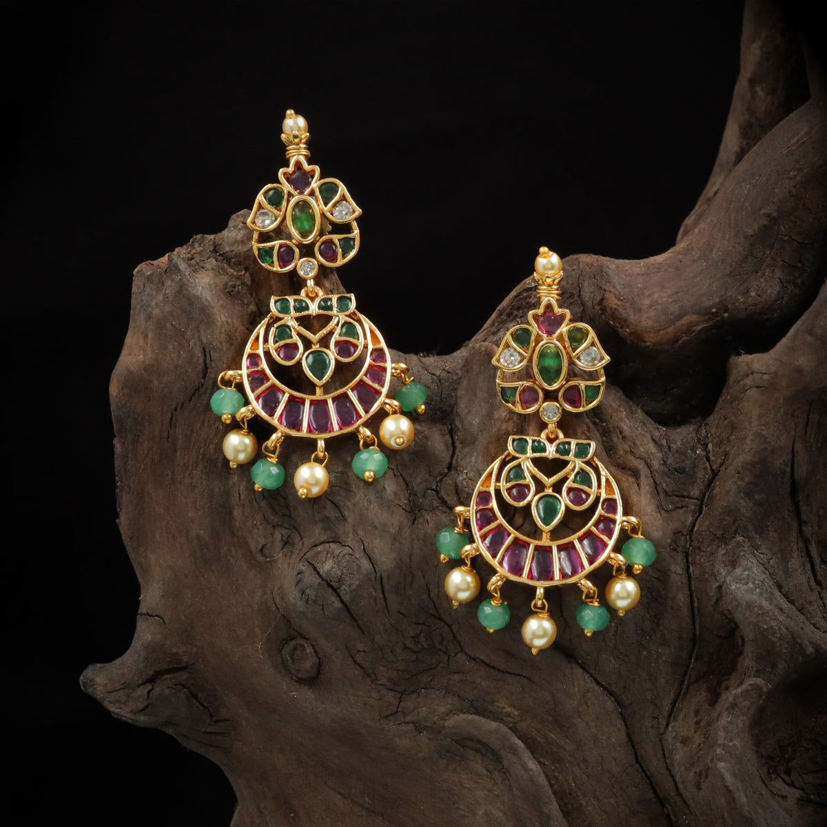Royal Style Antique Hangings For Traditional Ensembles