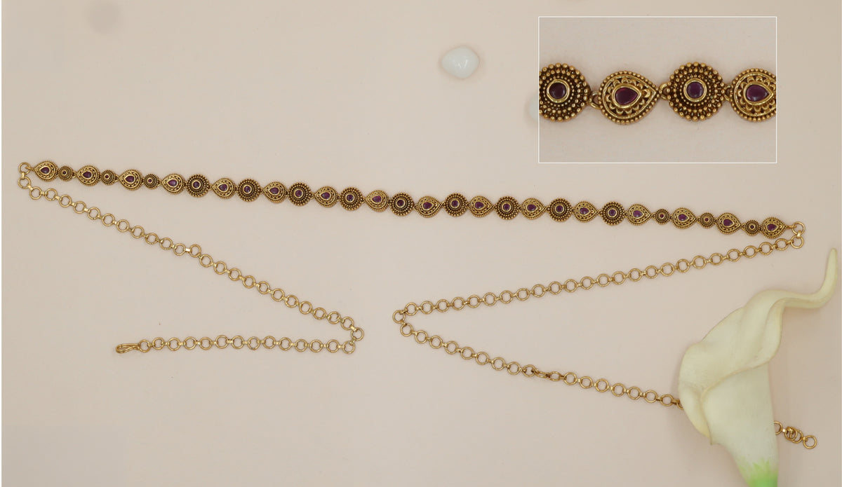 Detailed Antique Waist Belt With Ornamental Oval Link Settings