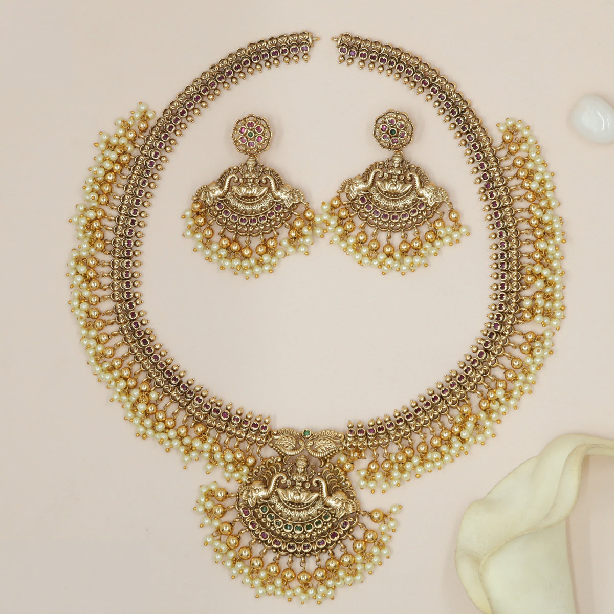 Antique Long Haara Showcasing Goddess Lakshmi And Ornamental Borders