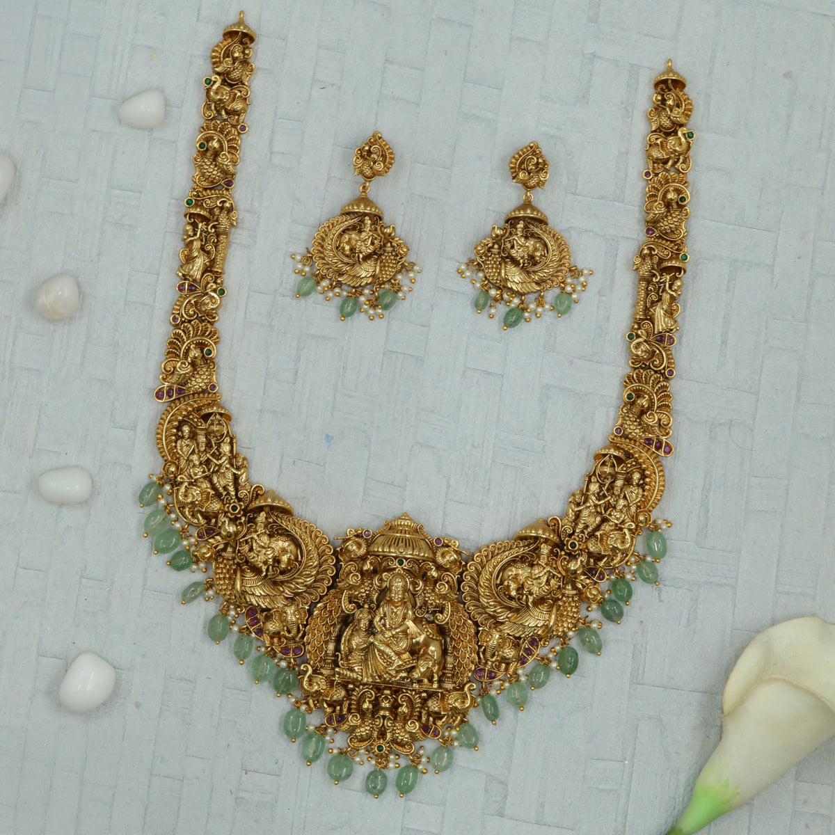 Traditional Antique Long Haara with Temple Carvings