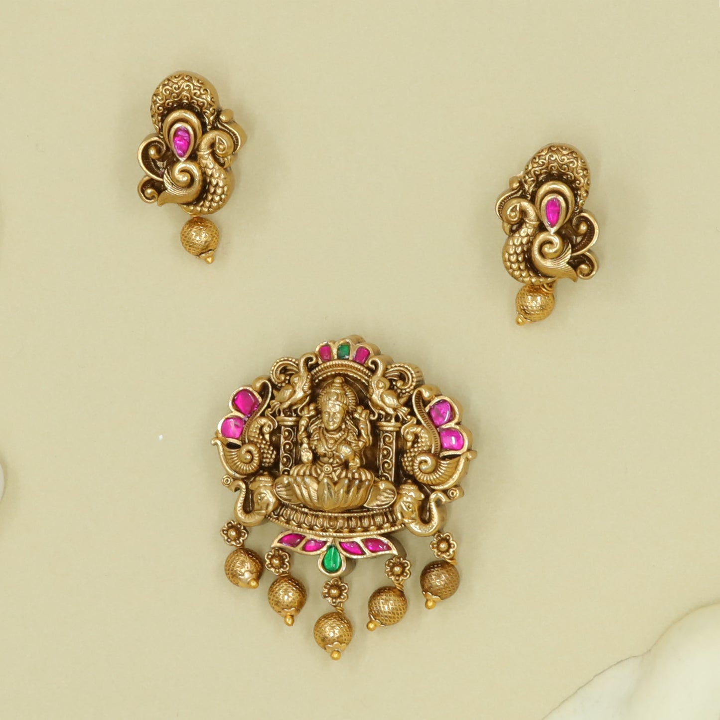 Antique Lakshmi Arch Pendant with Studs