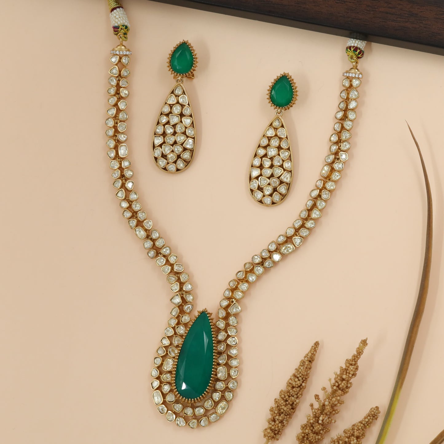 Teardrop Centerpiece Necklace with Earrings