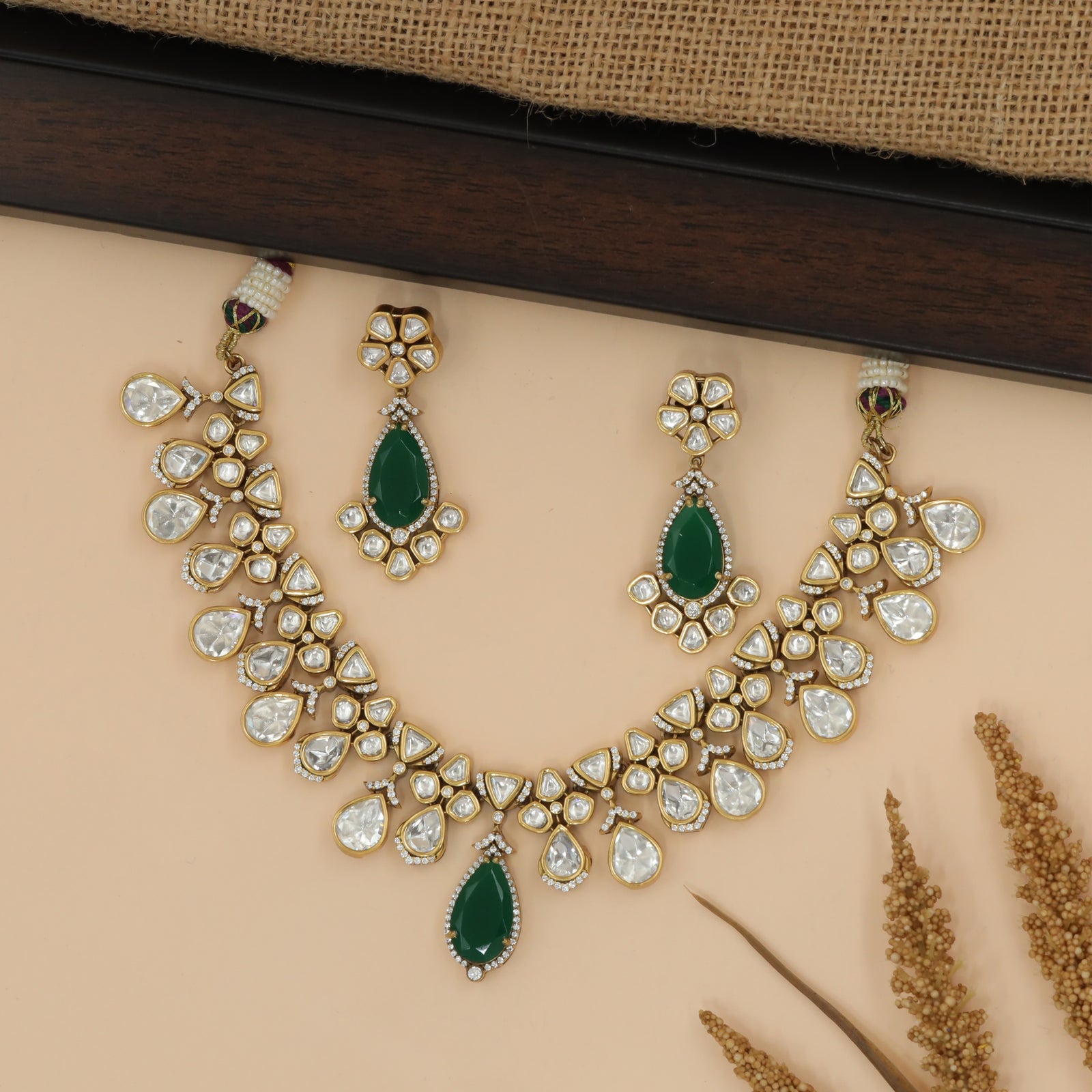 Decorative Teardrop Fringe Necklace