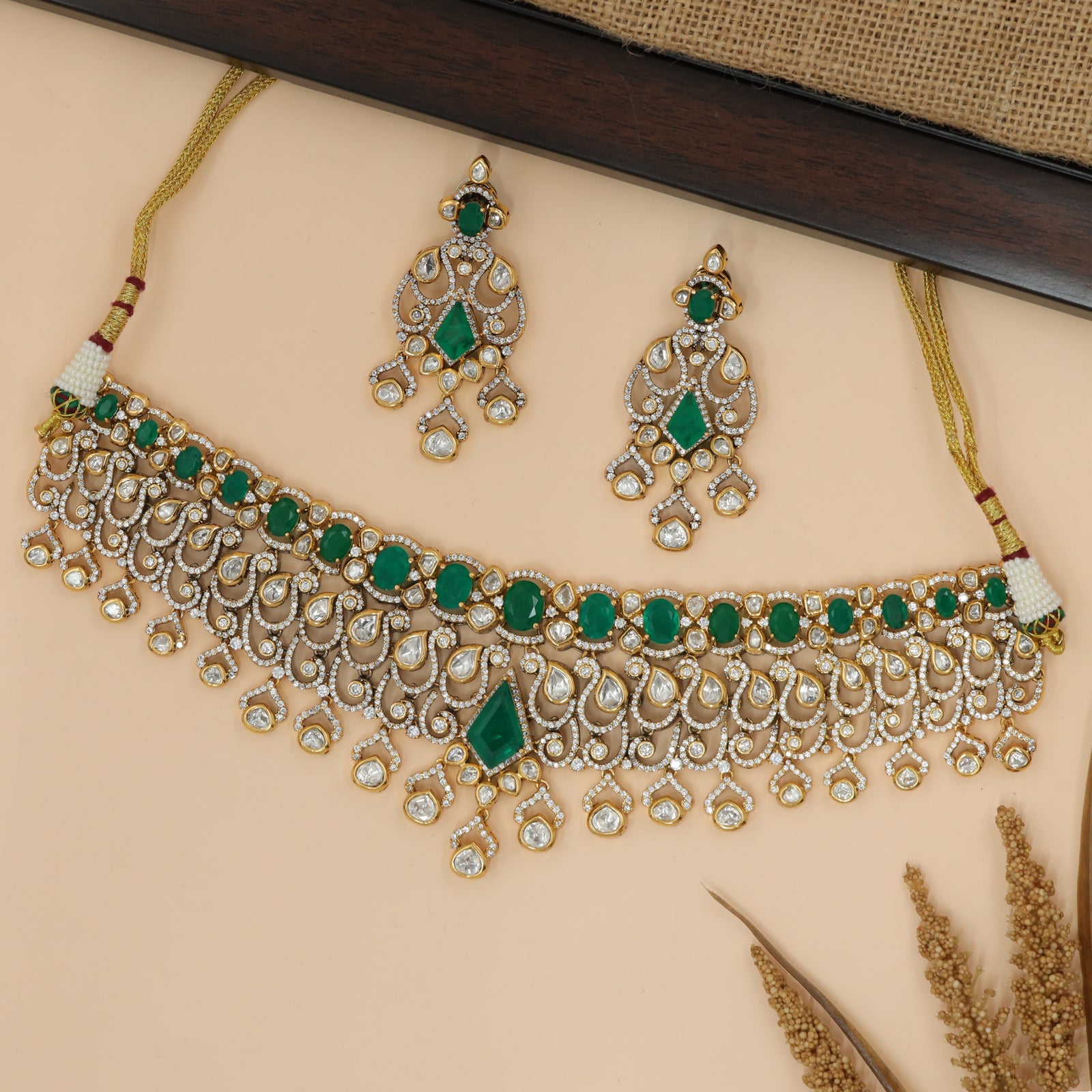 Stone-Focused Dropwork Collar Choker Set