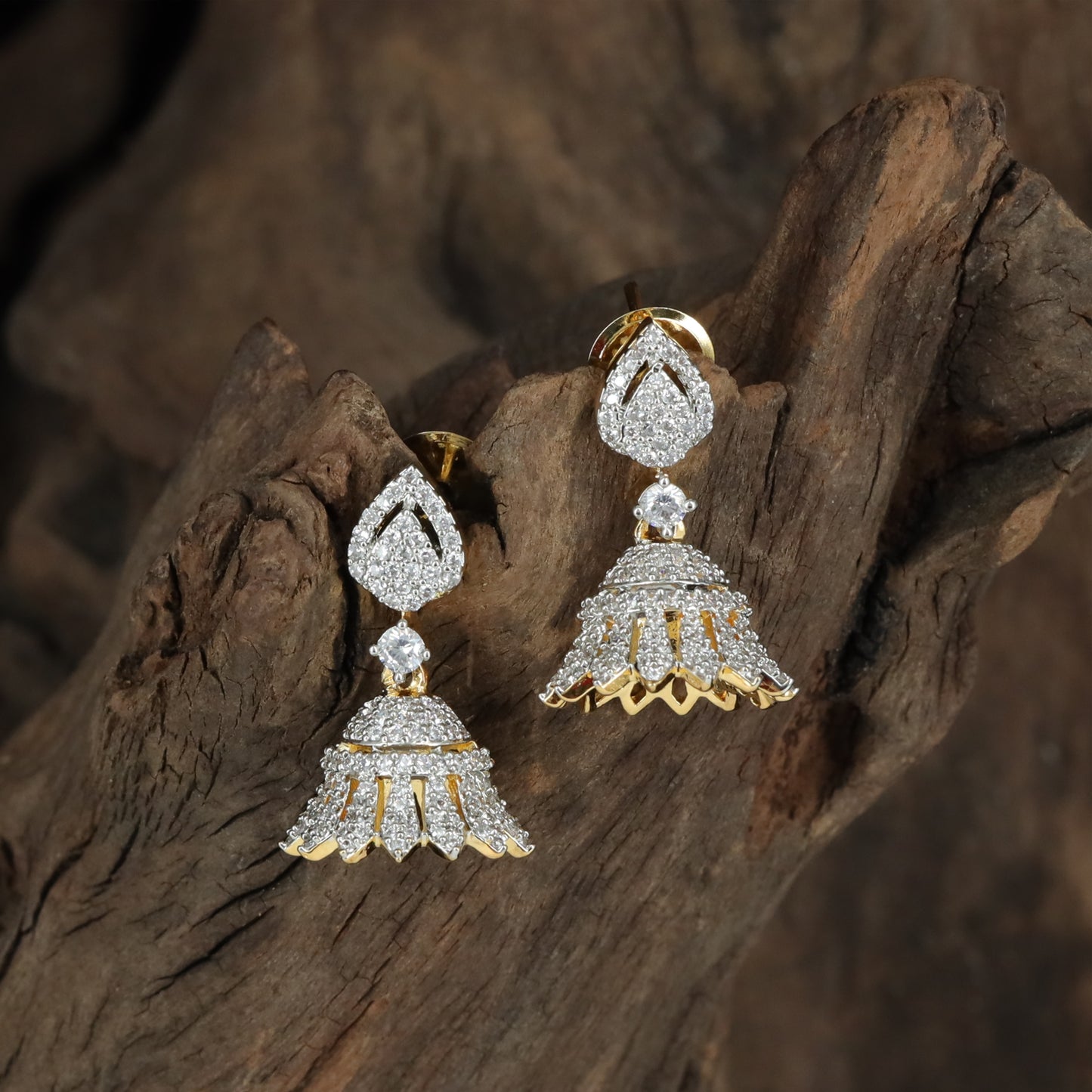 Framed Pear Jumka with Structured Bell Finish