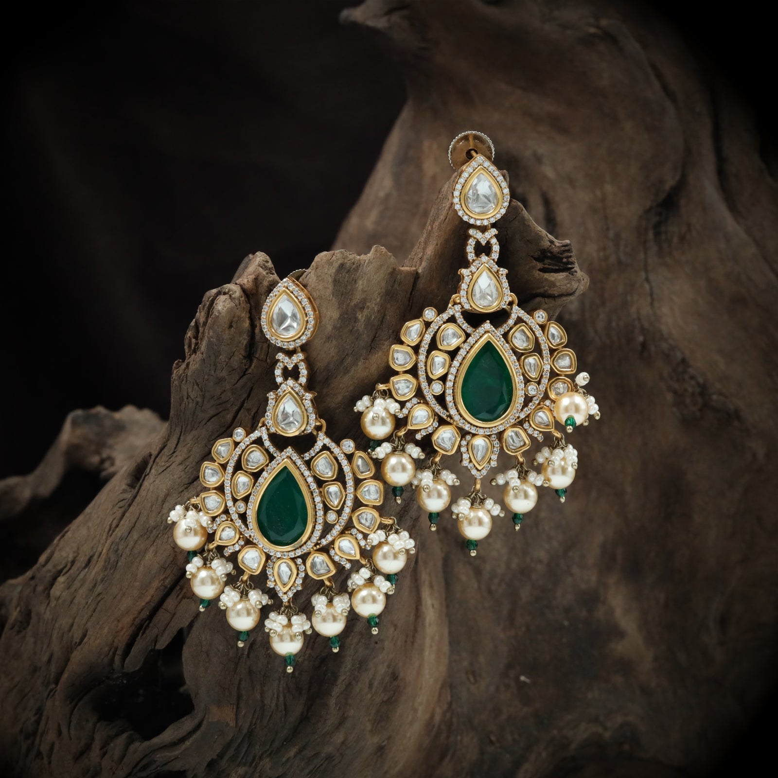 Grand pear motif kundan hanging with concentric stone surround