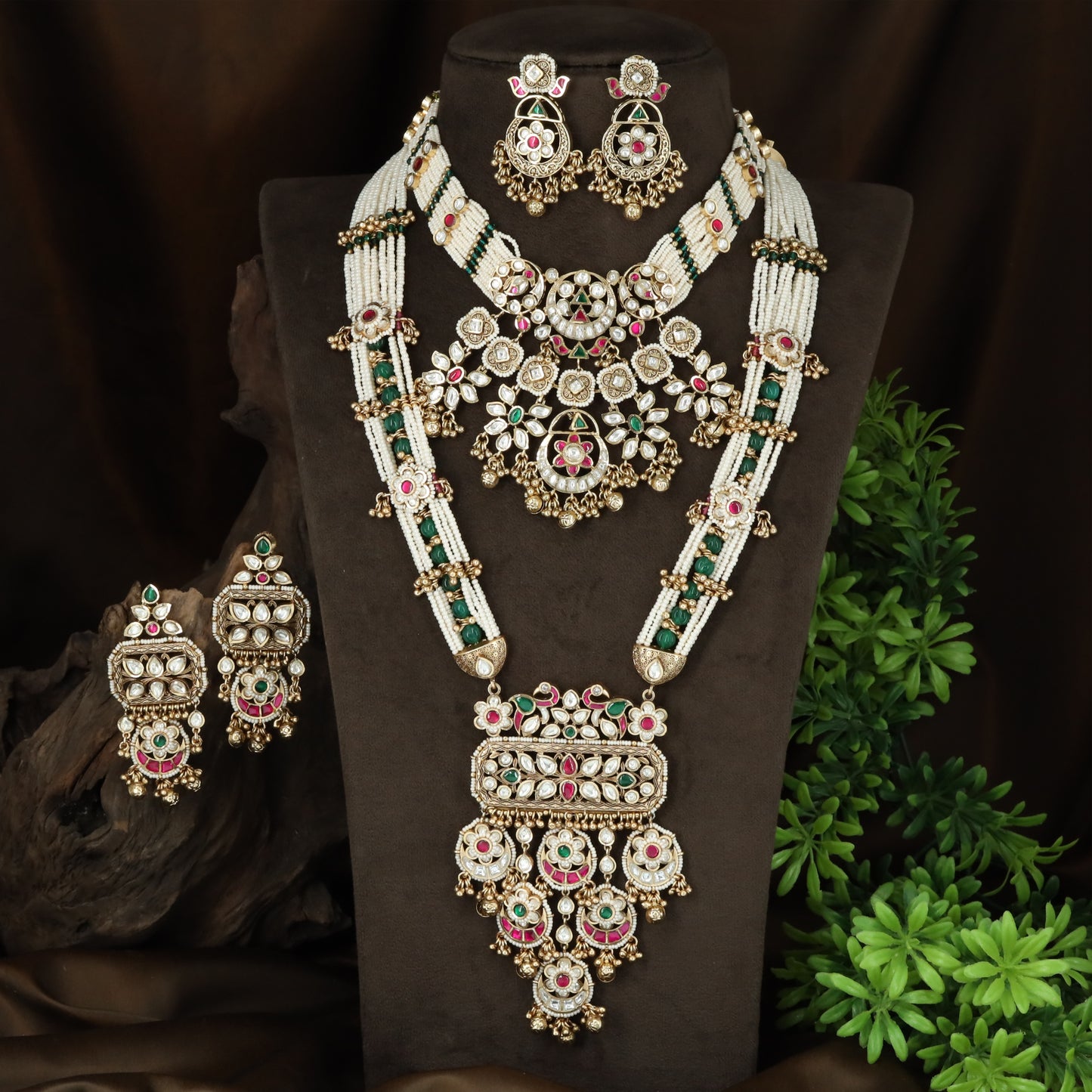 Grand Pearl Haaram Floral Panel Dangling Medallion Ensemble