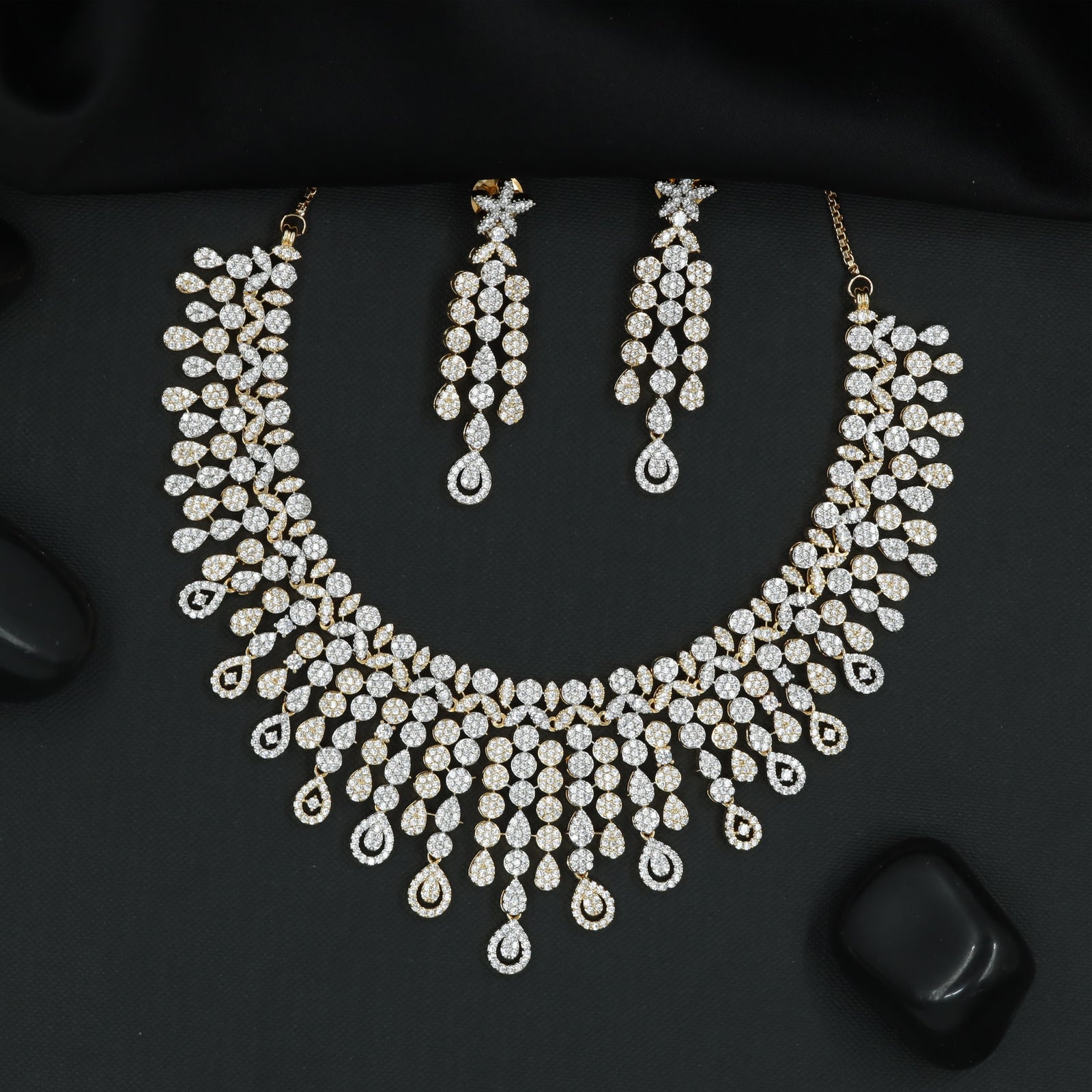 Graceful Teardrop Cascade Necklace Set with Radiant Drop Accents