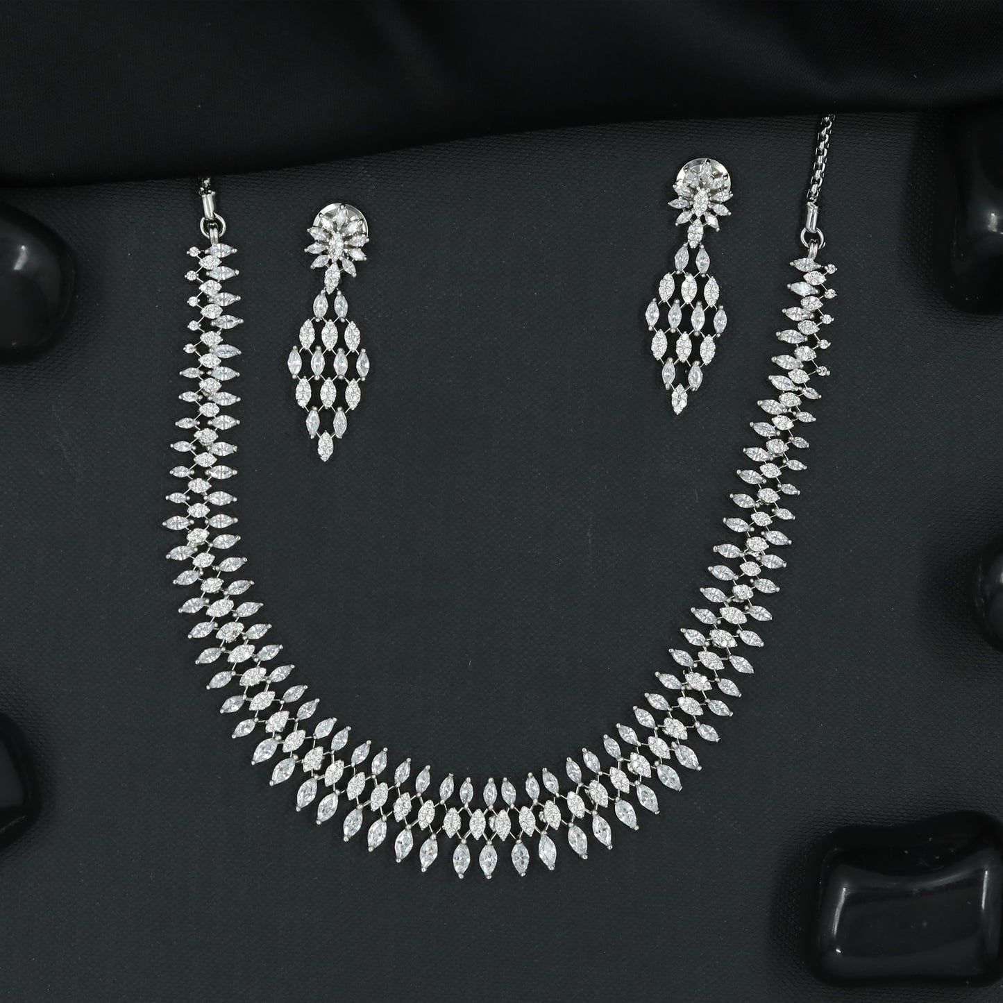 Branch Inspired Marquise Pattern with Cascading Fringe Border