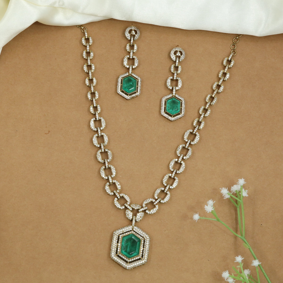 Heavy Link Chain with Structured Pattern and Hanging Hexagon Pendant
