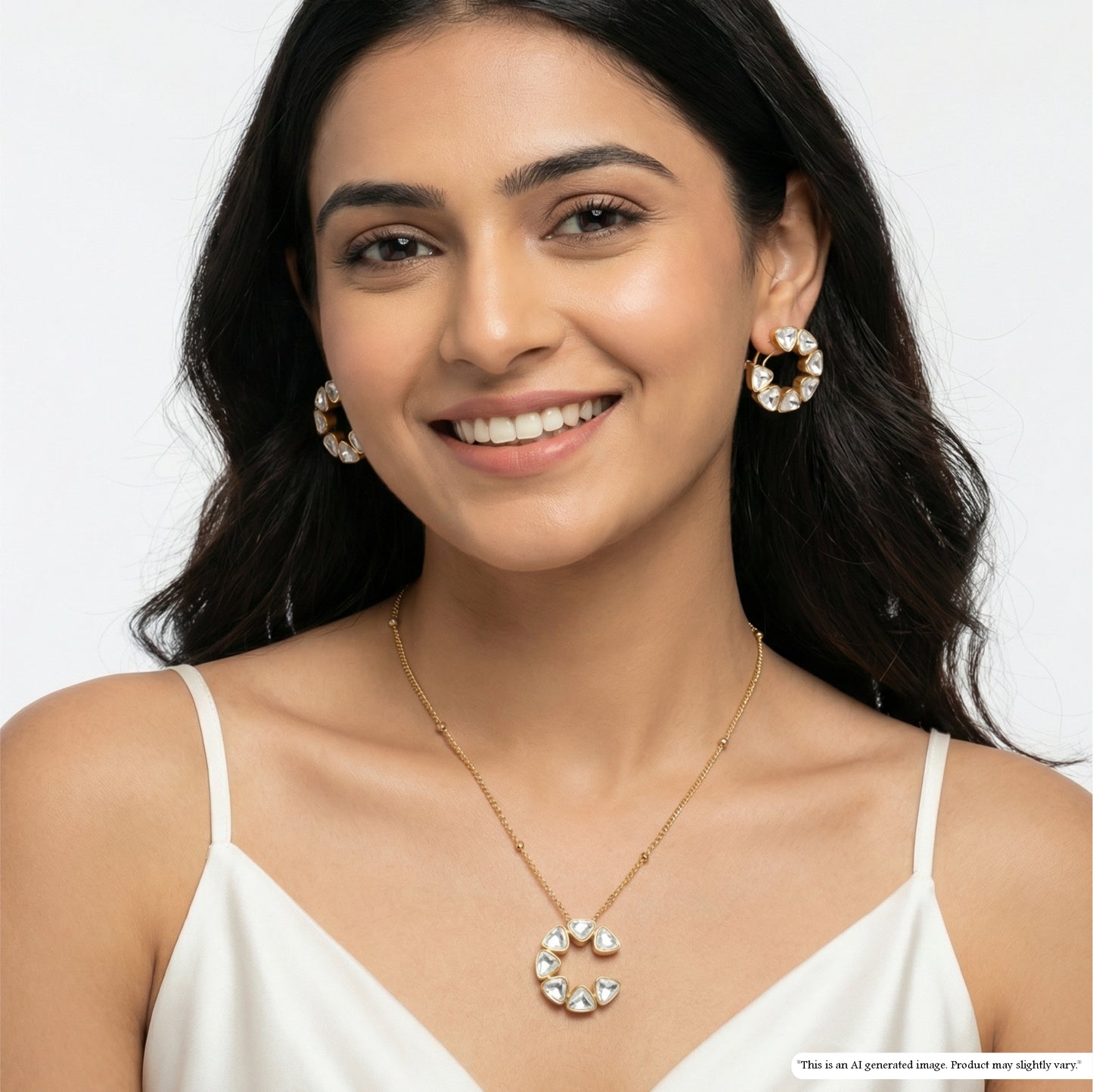 Circular Cluster Pendant Chain with Repetitive Teardrop Units and Minimal Link Chain