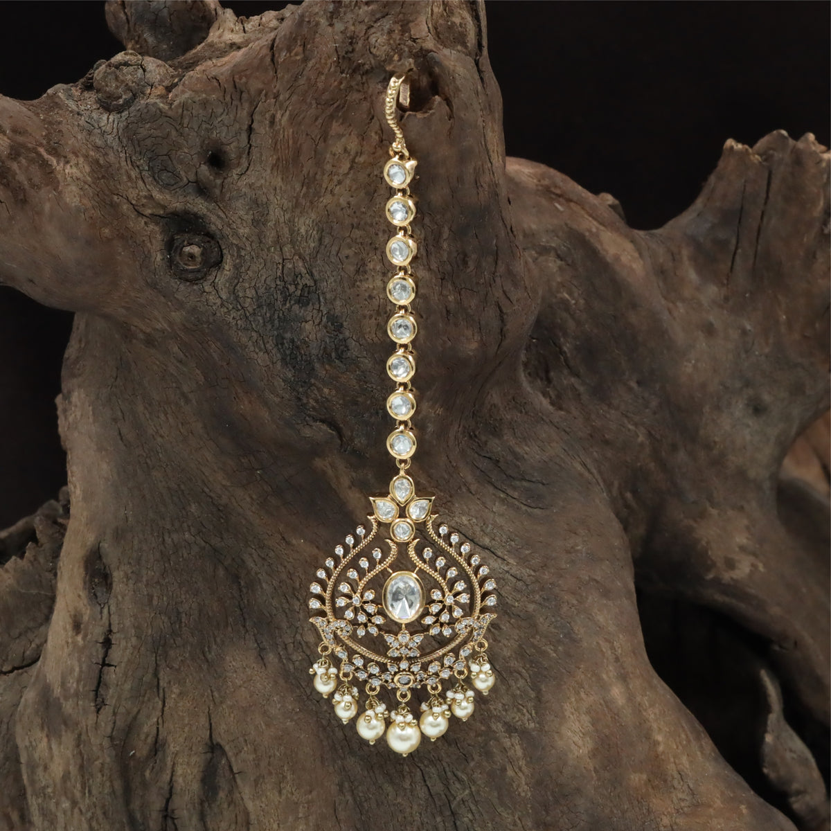 Refined Circular Link Tikka with Arched Openwork Pendant and Drop Beads