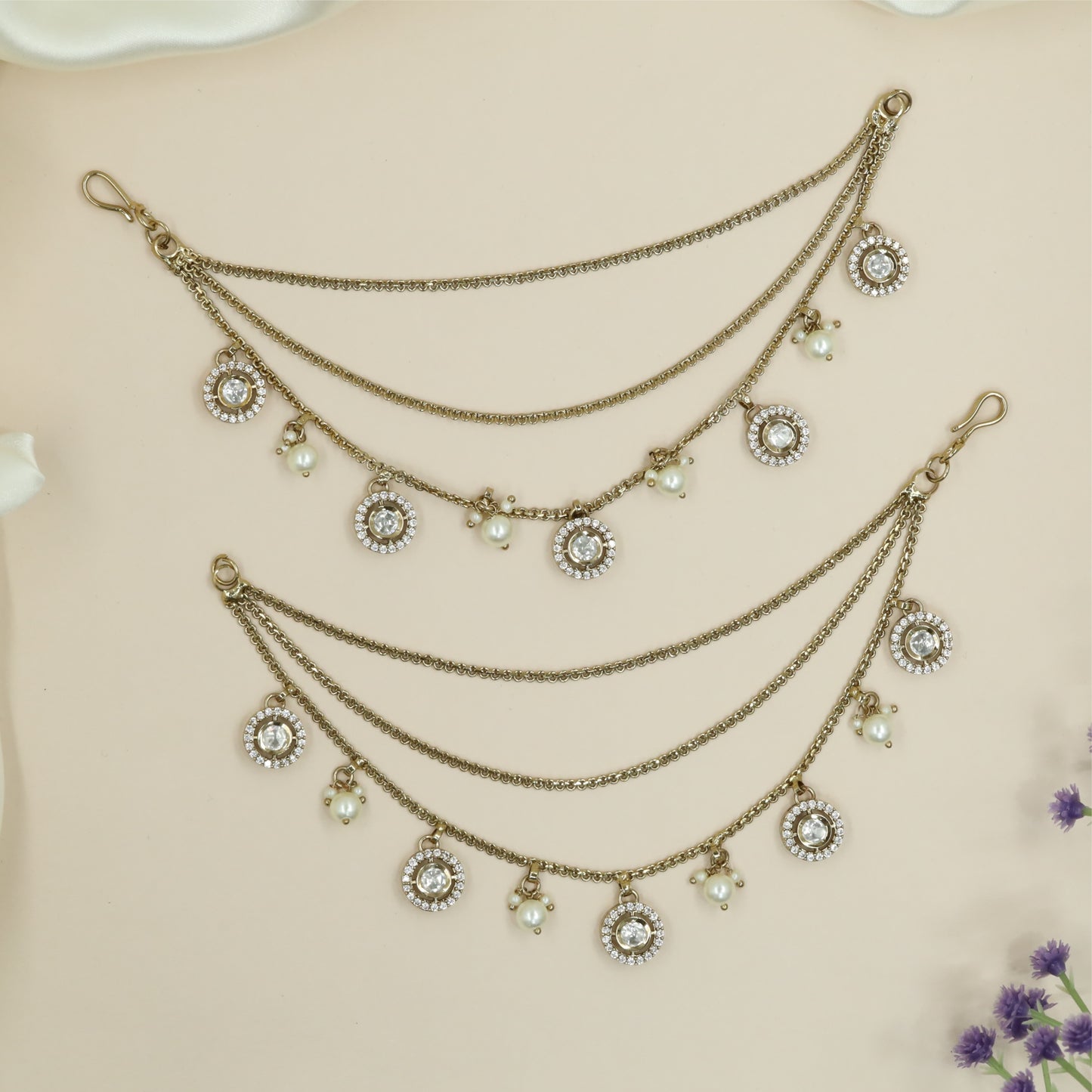 Flowing chain mati with multi row strands and pendant drop accents