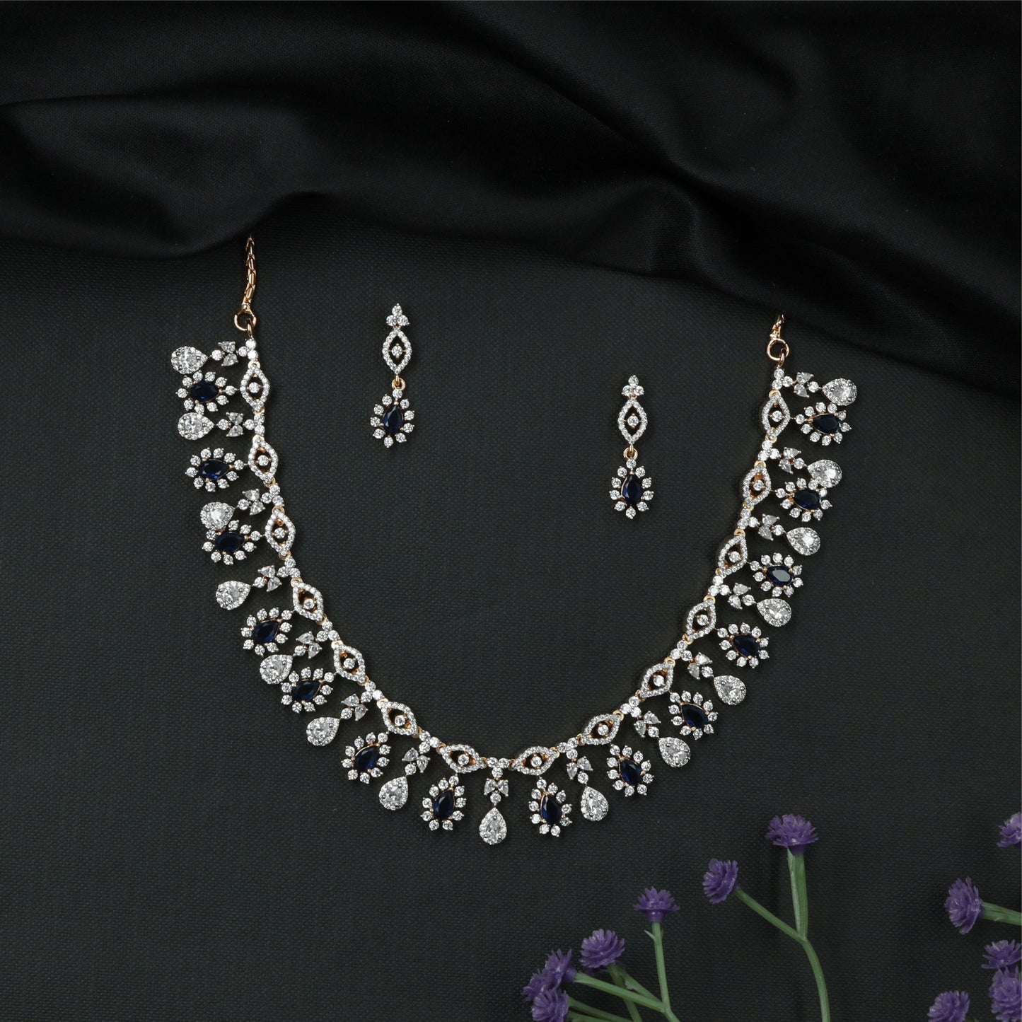 Radiant Drop Pattern Necklace with Repeating Pear Shape Hangings and Stud Earrings