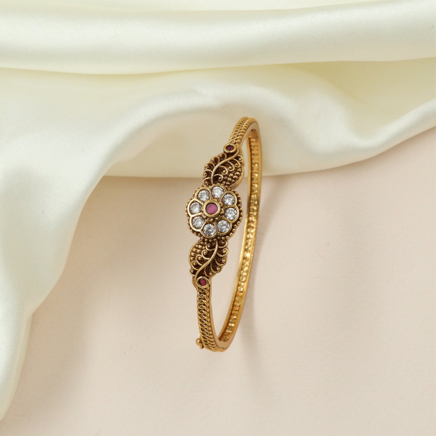 Royal Floral Antique Kada with Curved Leaf Side Detailing