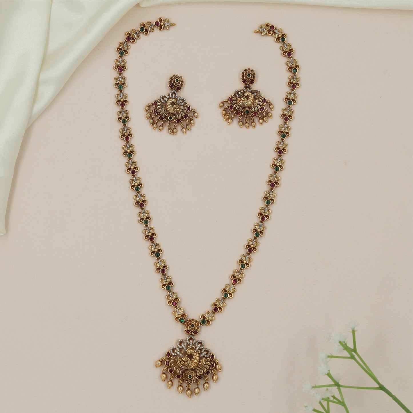 Peacock Vine Antique Long Hara with Hanging Pearl Fringe