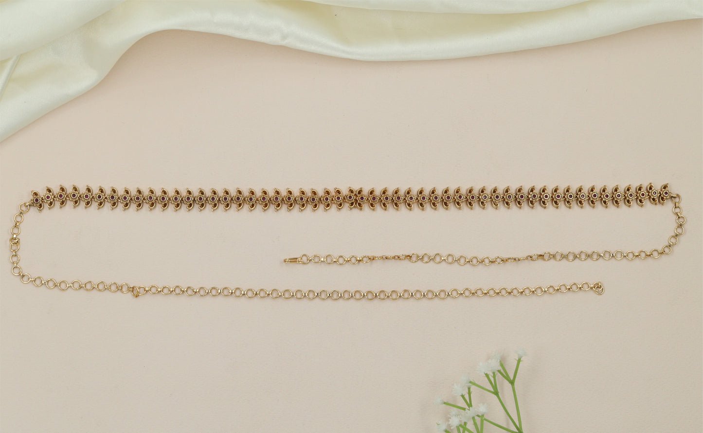 Dropline Weave Antique Waist Belt with Structured Chain Finish