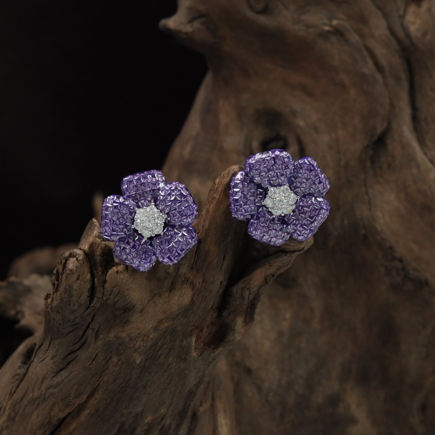 Grace Flower Rhodium Stud with Textured Border Arrangement