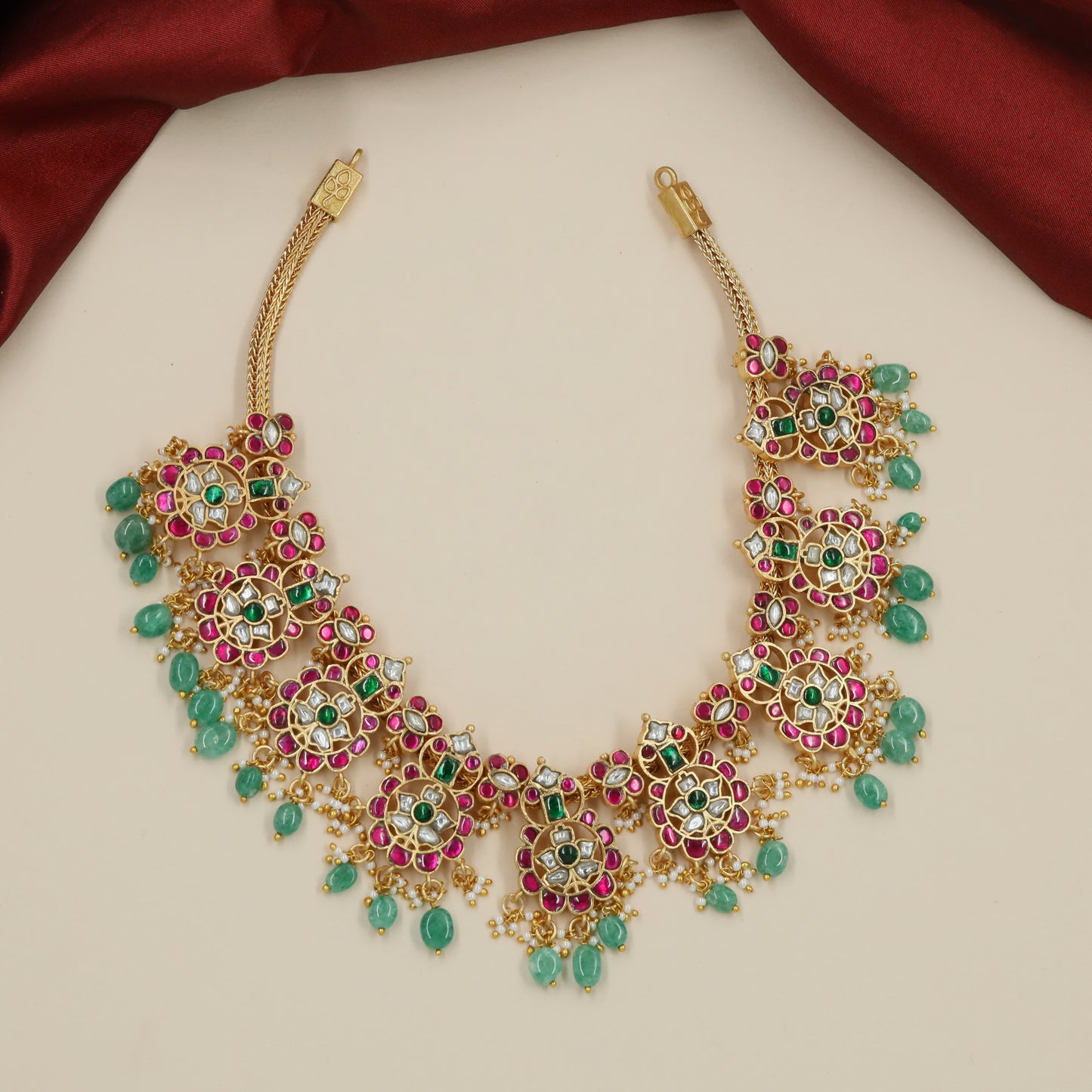 Grand Frame Jadau Necklace with Decorative Fringe Finish