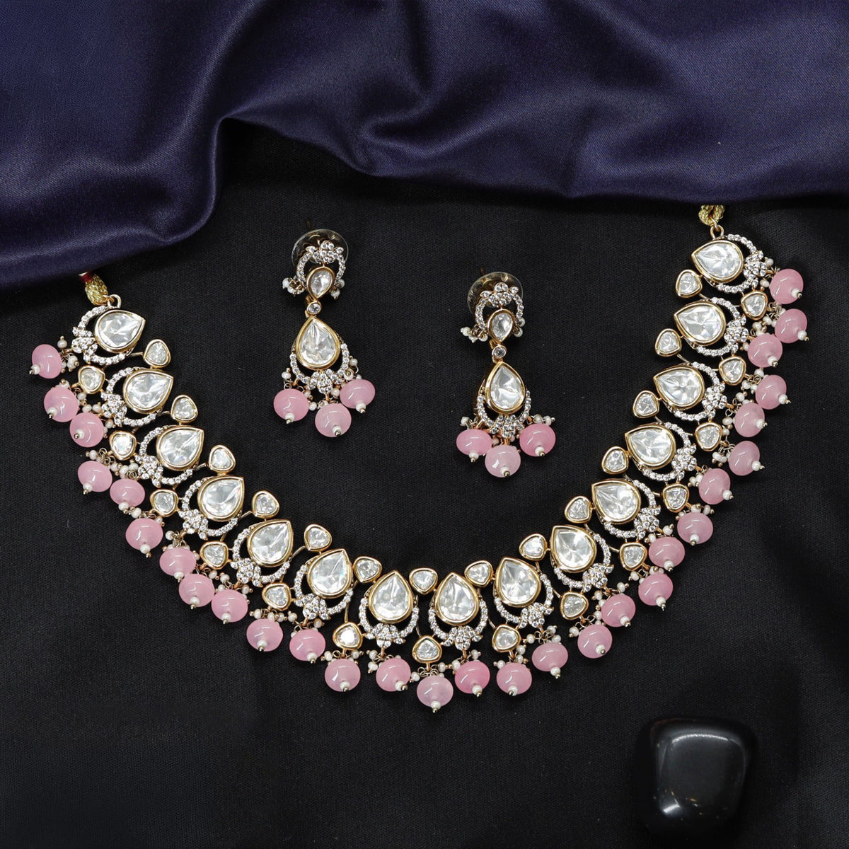 Traditional Kundan necklace set with teardrop stonework