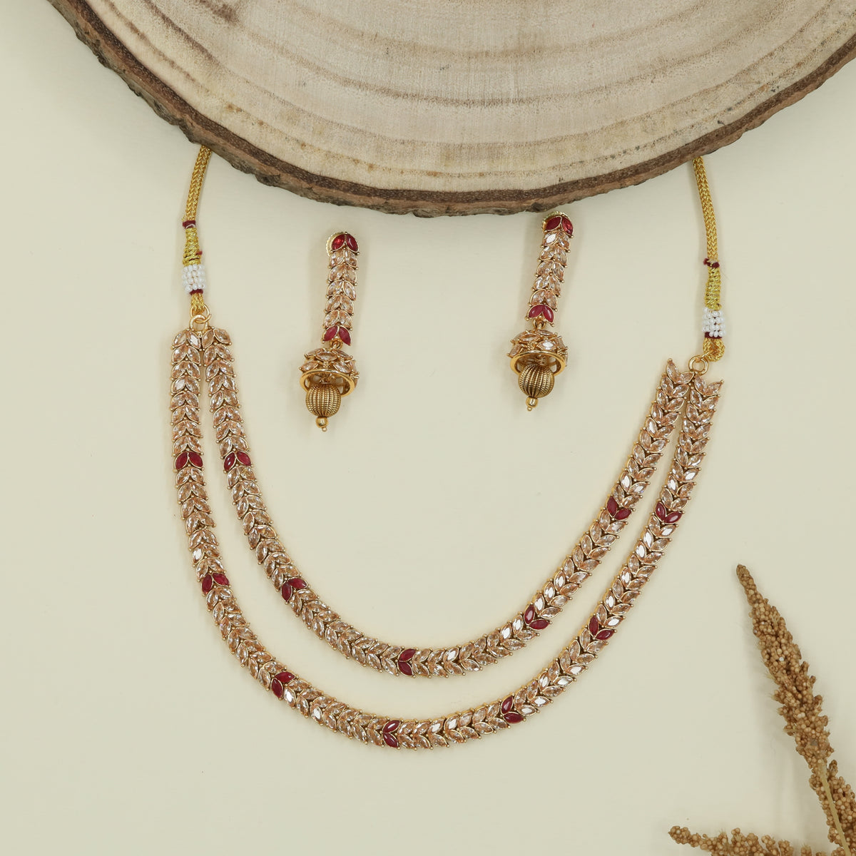 Double chain antique necklace with leaf links and parallel strand layout