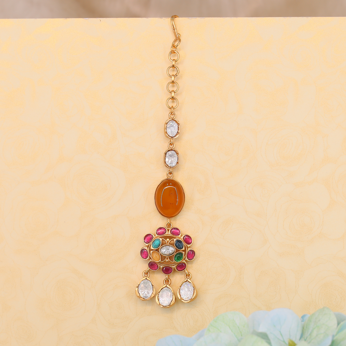 Designer Ethnic Maang Tikka with Oval and Cluster Motif Design