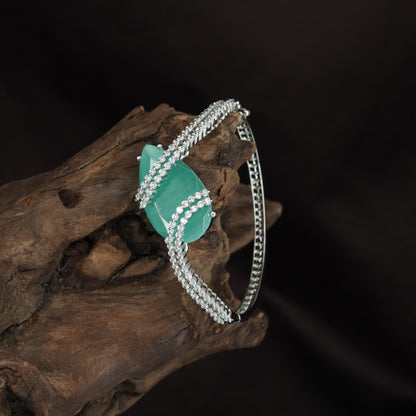 Ripple Sweep Kada with Open Side Structure