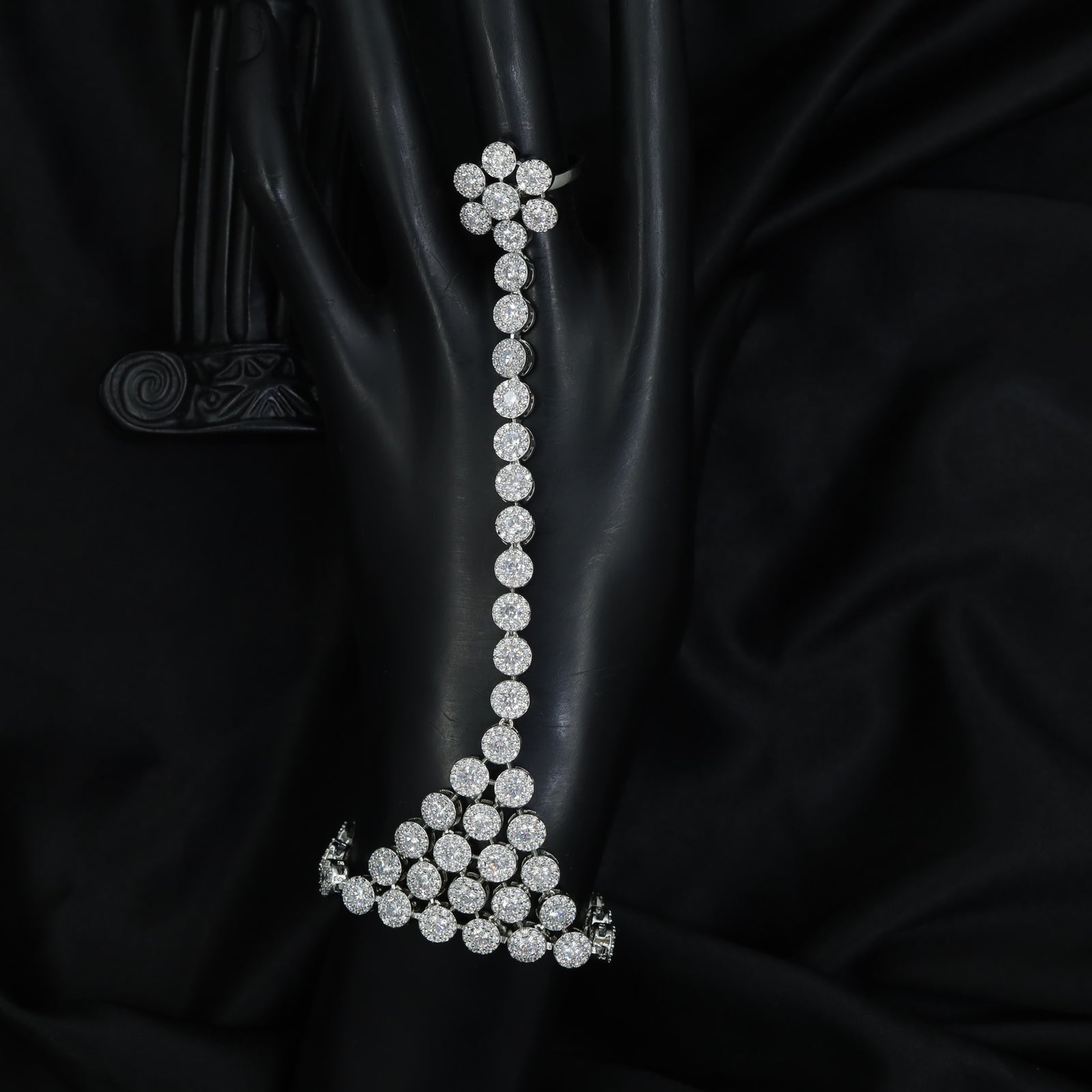 Floral Disc Chain Panja with Graduated Circle Link Design
