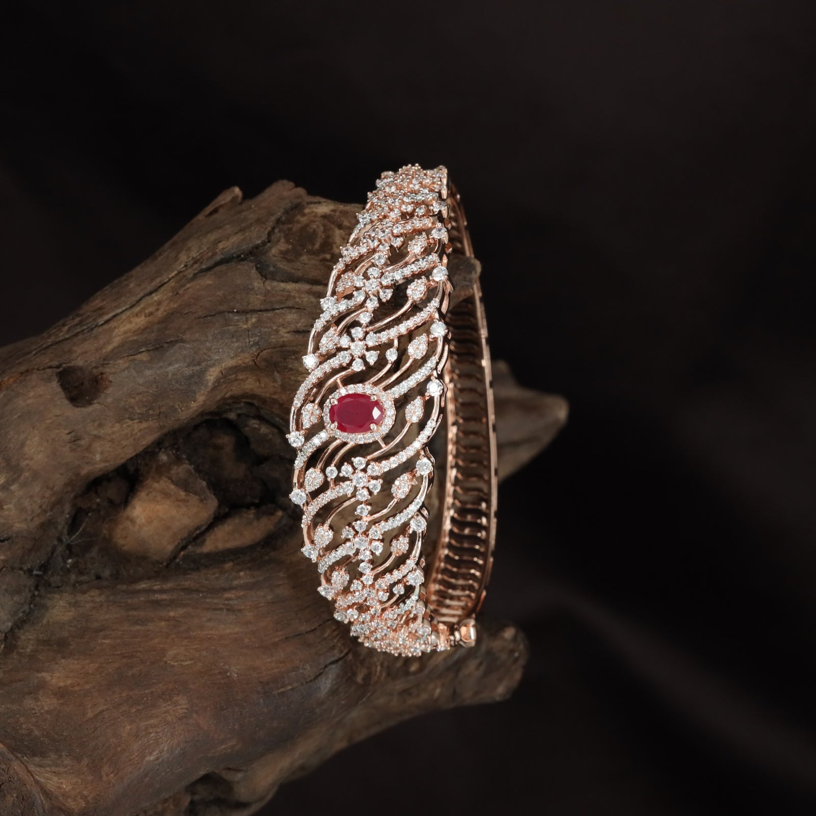 Framed Cascade Kada with Textured Vine Formation