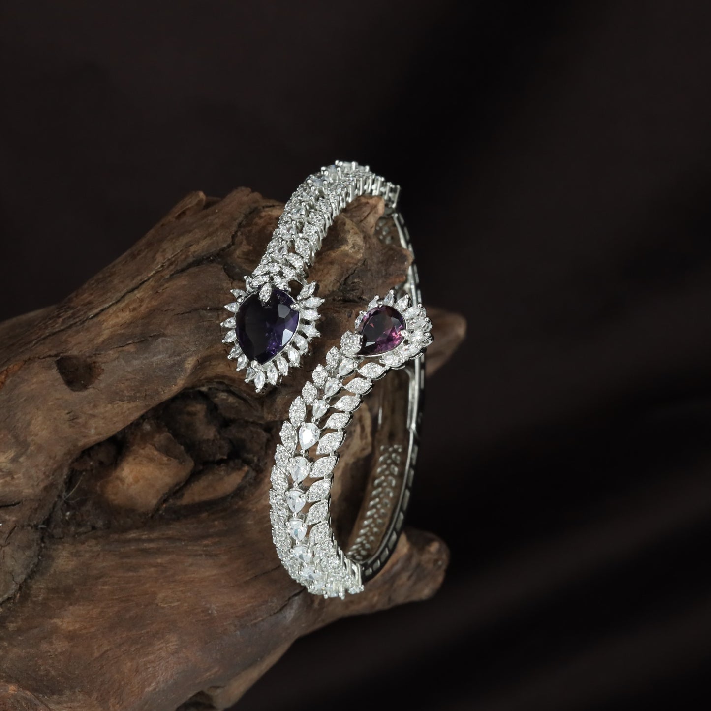 Tapered Vine Kada with Heart Drop End Detailing